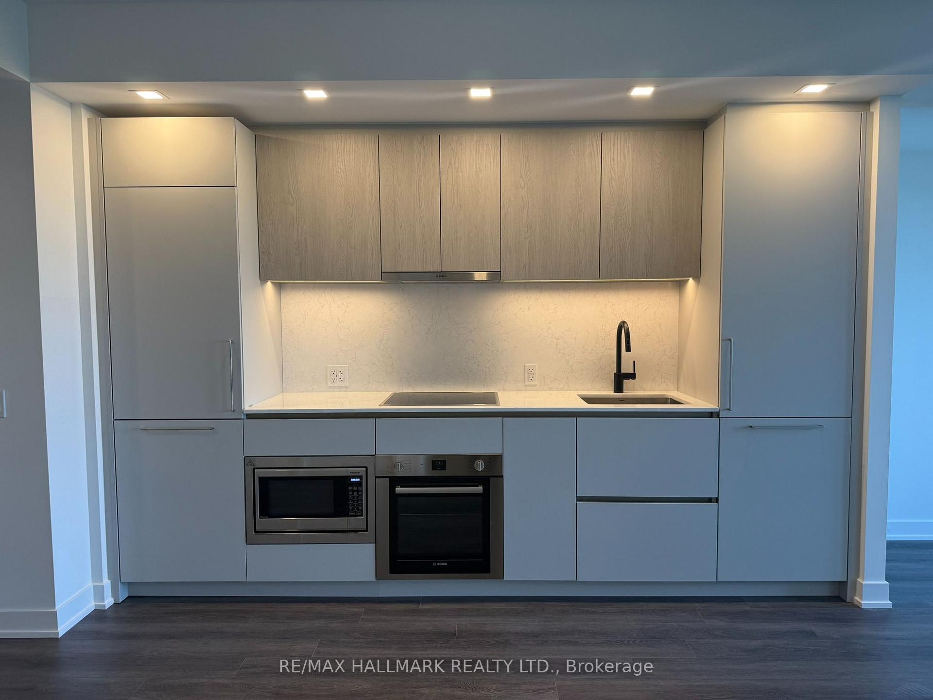 Photo 7 of Unit 3505, 609 Sherbourne Street, Toronto, North St. James Town — HOMEH