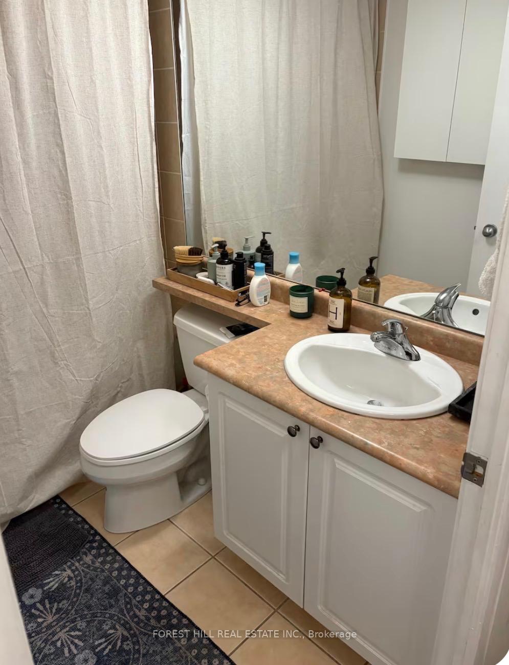 Photo 4 of Unit 2507, 231 Fort York Boulevard, Toronto, Waterfront Communities — HOMEH