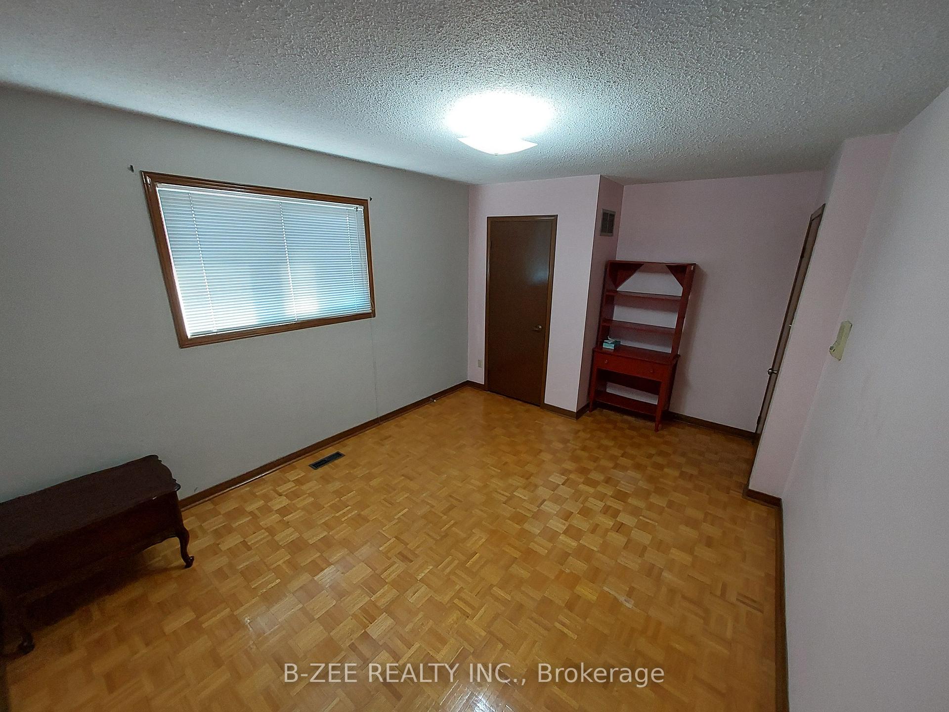 Photo 13 of 4174 Pascal Court, Mississauga, Rathwood — HOMEH