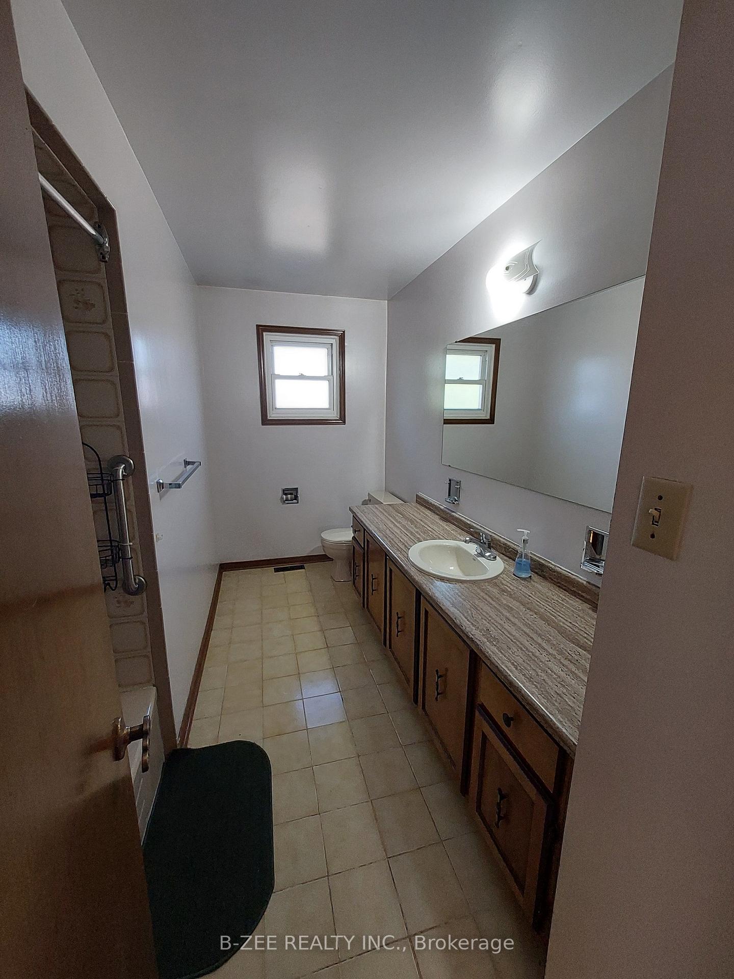 Photo 15 of 4174 Pascal Court, Mississauga, Rathwood — HOMEH