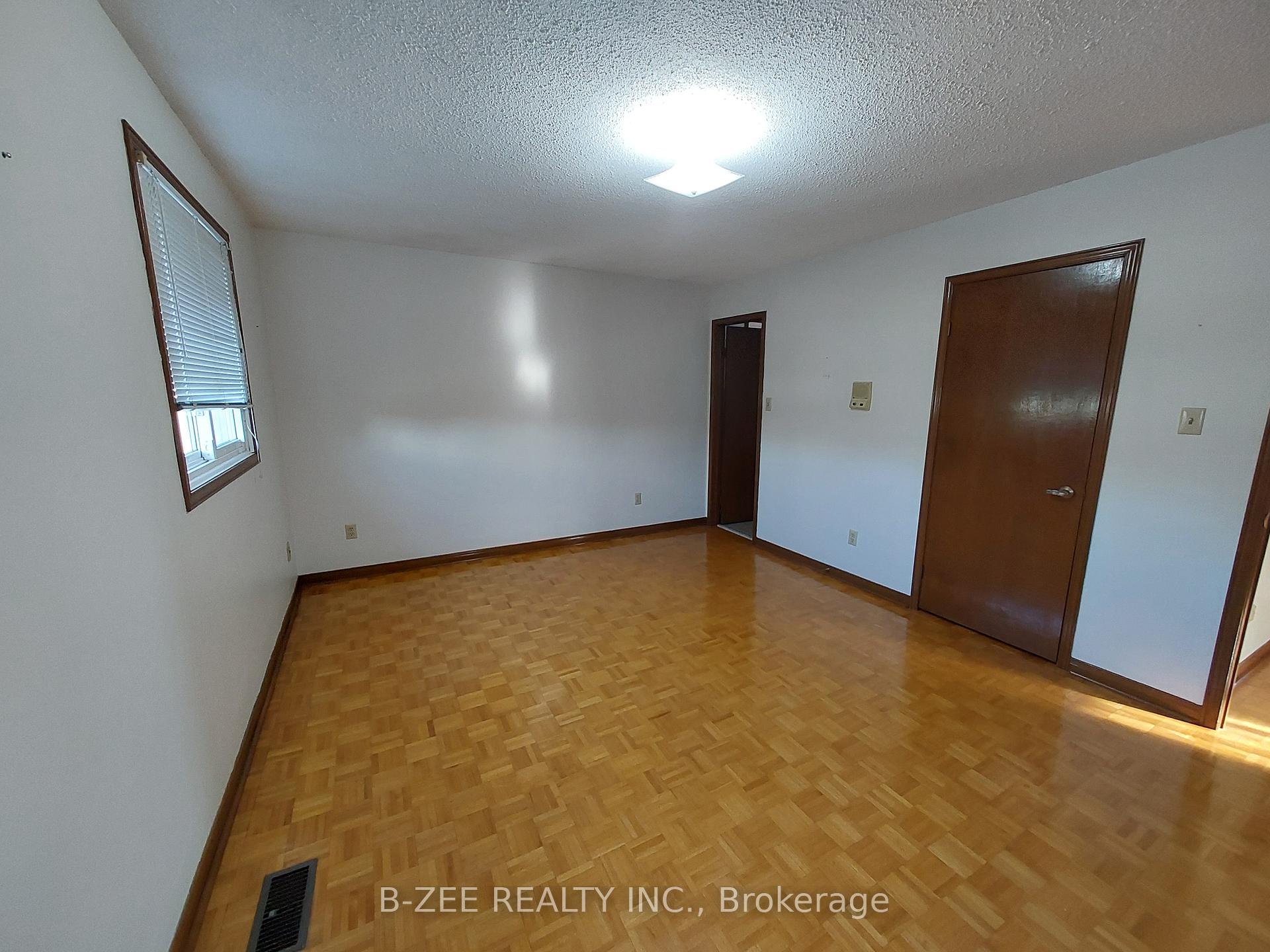 Photo 17 of 4174 Pascal Court, Mississauga, Rathwood — HOMEH