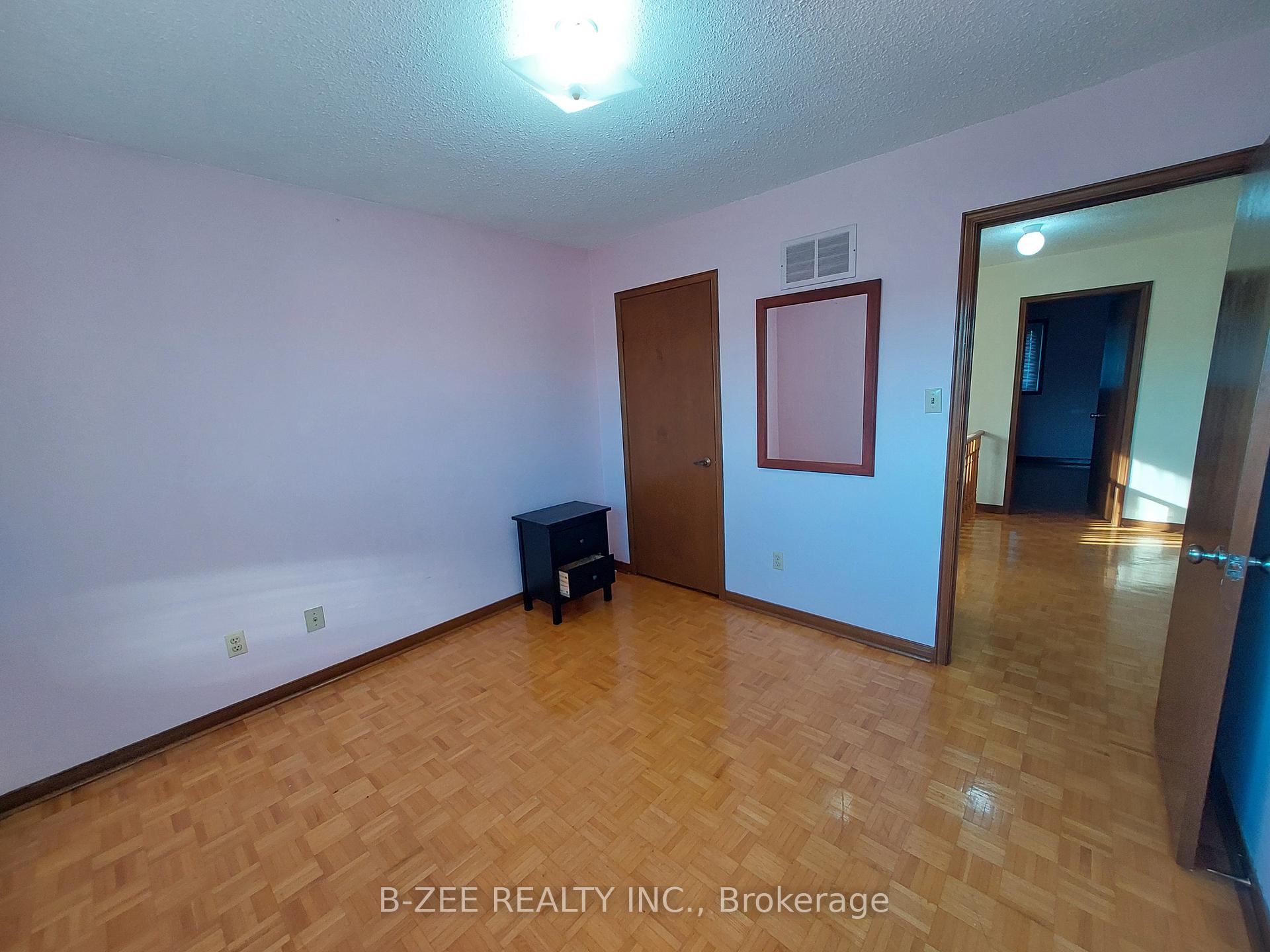 Photo 21 of 4174 Pascal Court, Mississauga, Rathwood — HOMEH