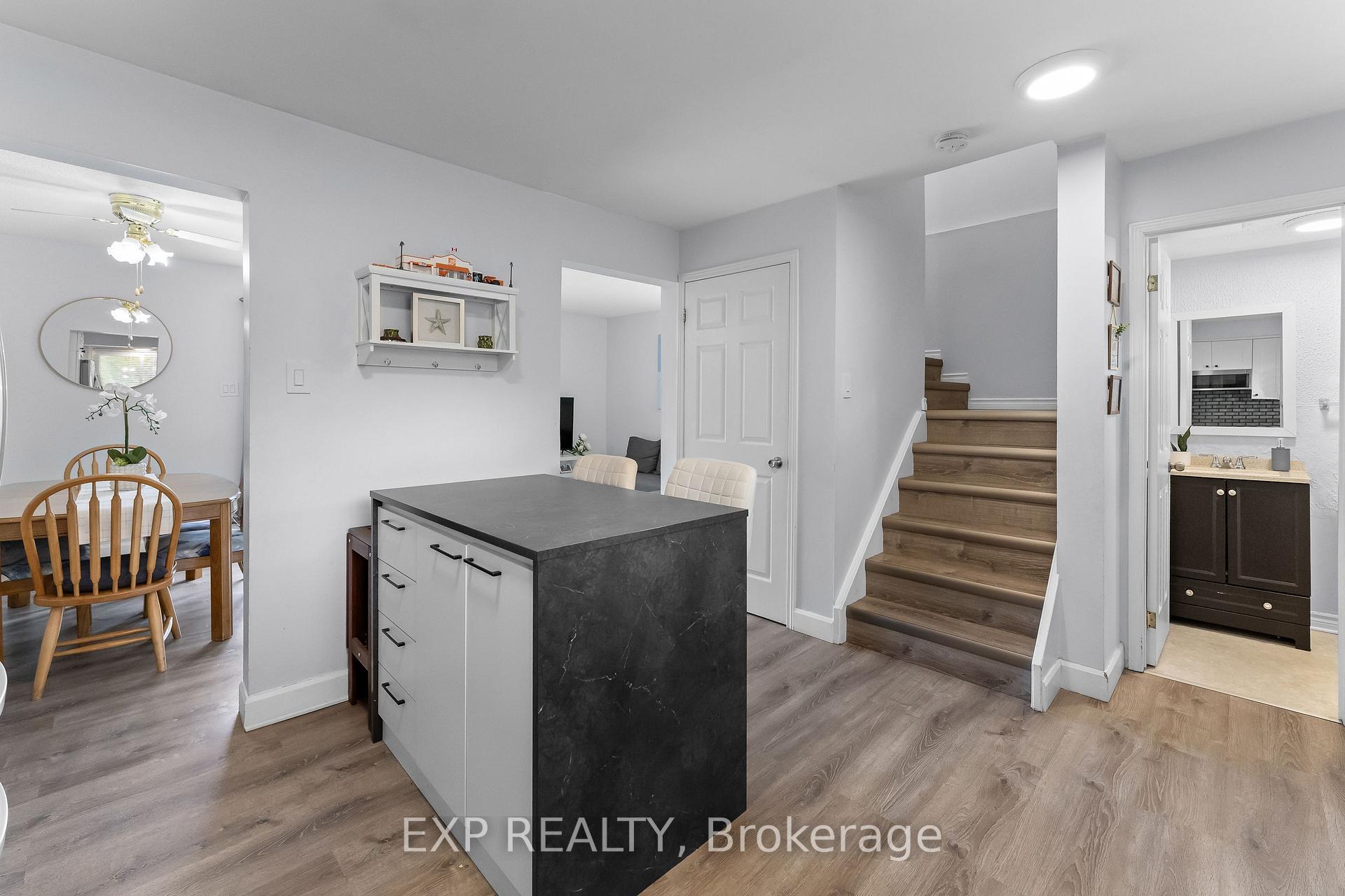 Photo 8 of Unit 10, 3322 Addison Avenue, Niagara Falls, Church's Lane — HOMEH