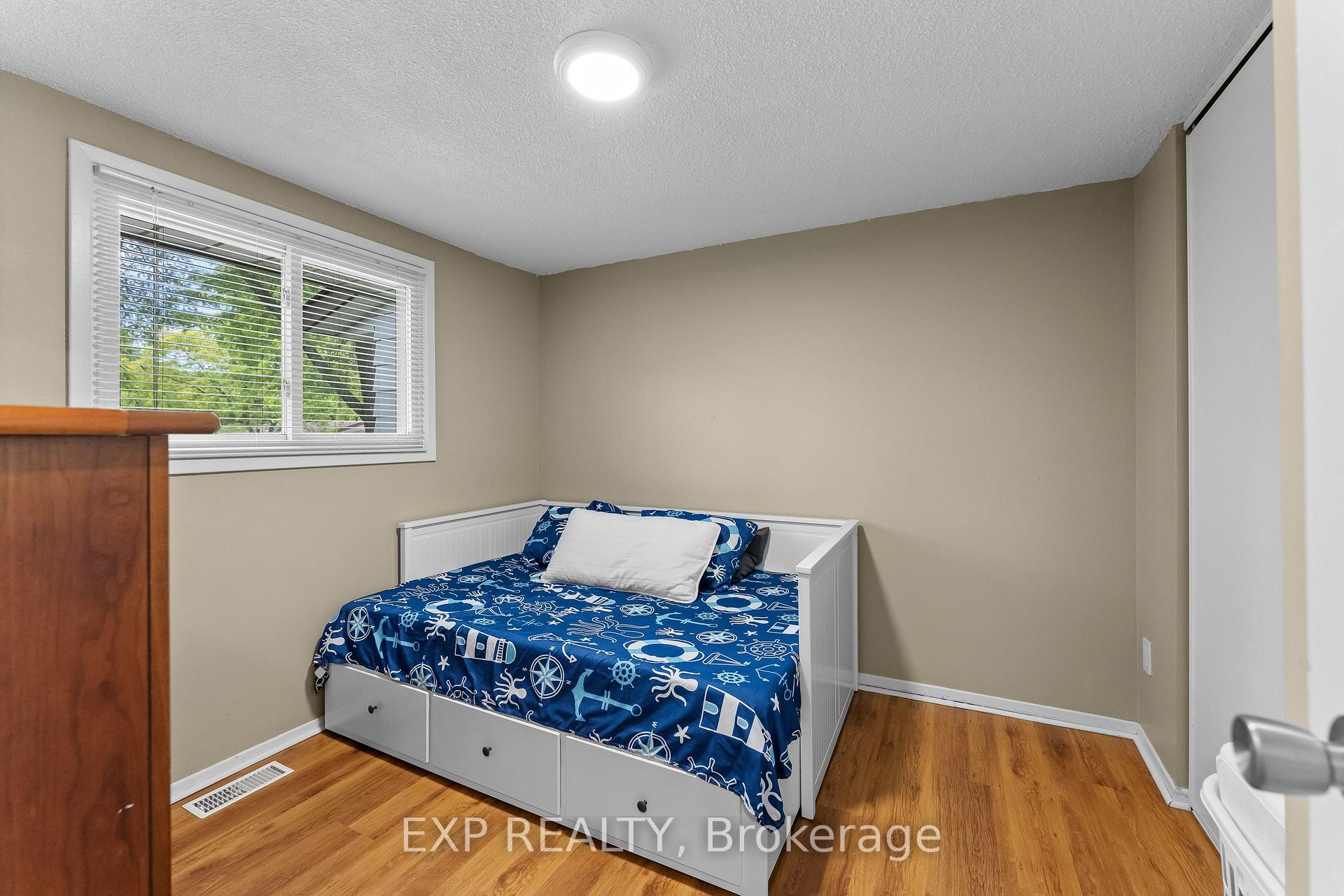 Photo 19 of Unit 10, 3322 Addison Avenue, Niagara Falls, Church's Lane — HOMEH
