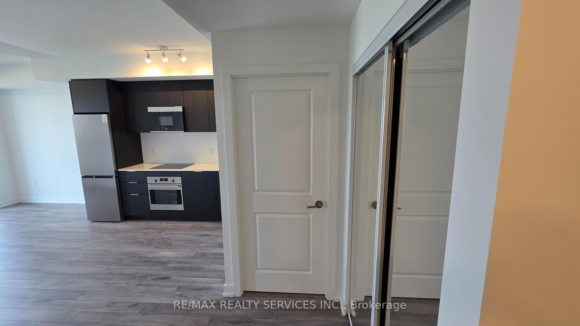 Photo 4 of Unit 2410, 15 Skyridge Drive, Brampton, Bram East — HOMEH