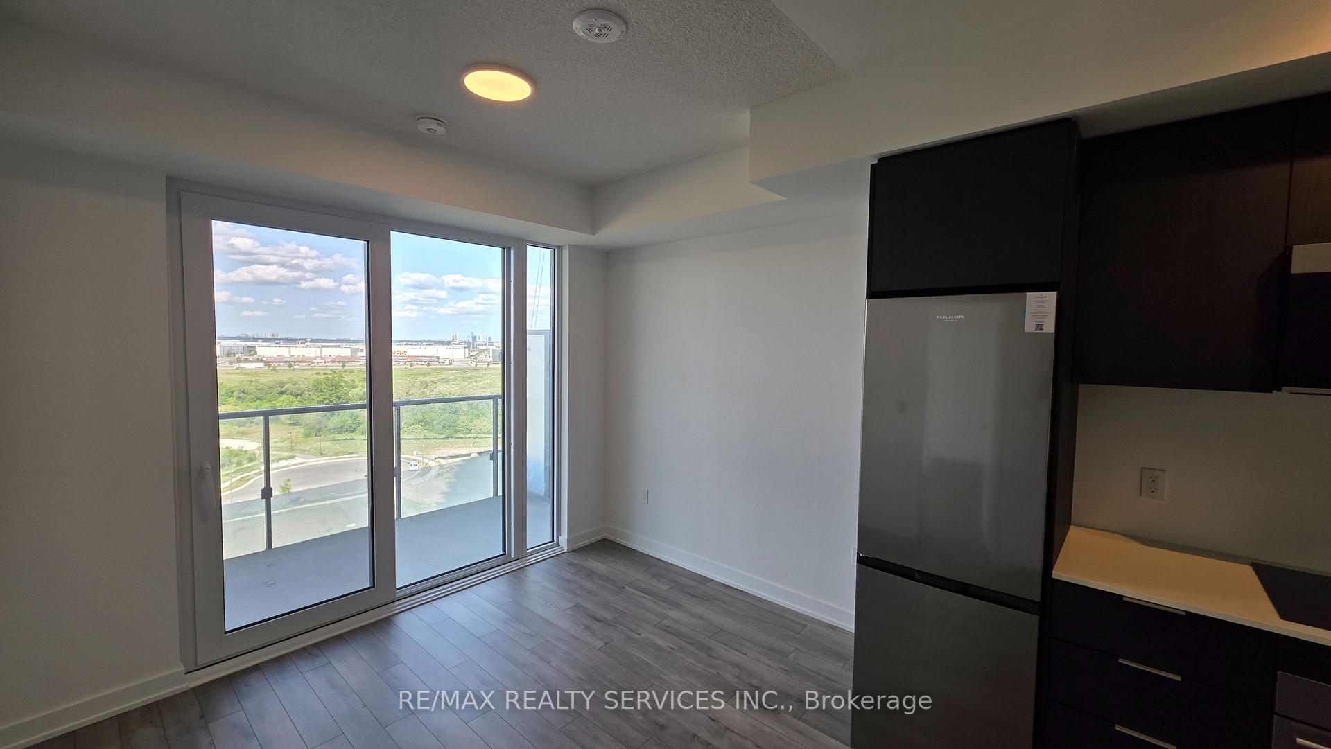 Photo 6 of Unit 2410, 15 Skyridge Drive, Brampton, Bram East — HOMEH