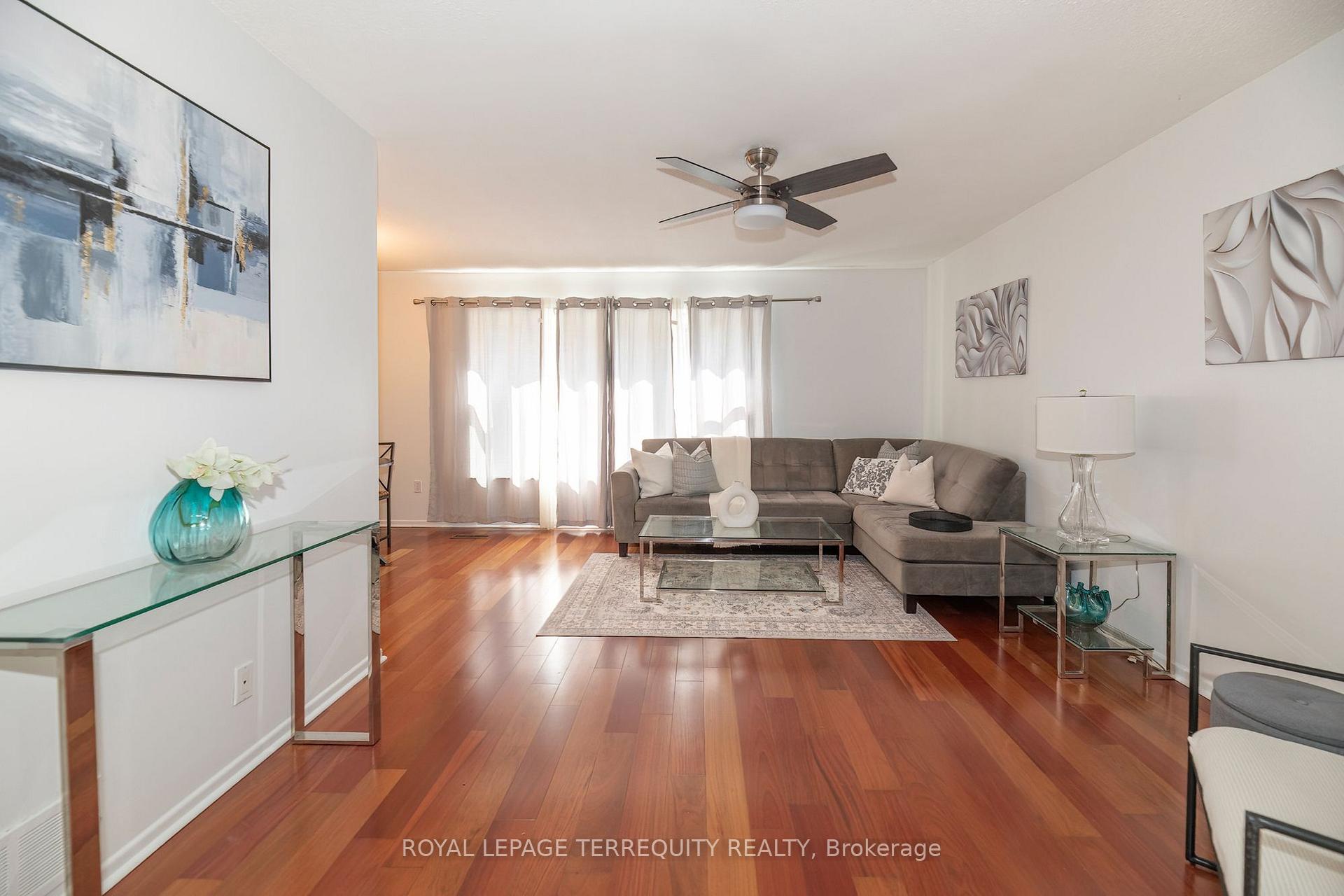 Photo 4 of 1214 Trowbridge Drive, Oshawa, Centennial — HOMEH