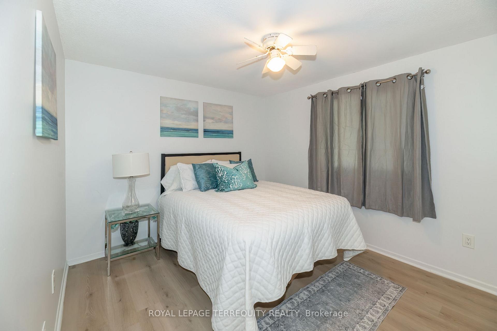 Photo 14 of 1214 Trowbridge Drive, Oshawa, Centennial — HOMEH