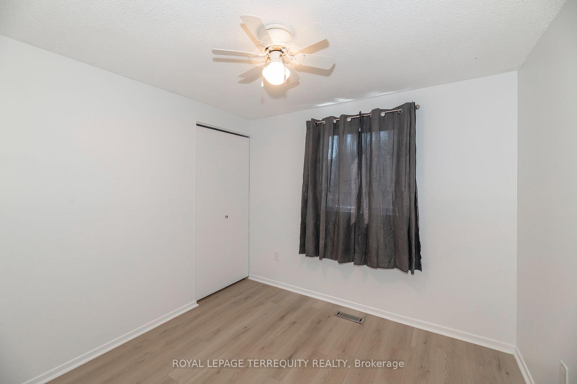 Photo 15 of 1214 Trowbridge Drive, Oshawa, Centennial — HOMEH