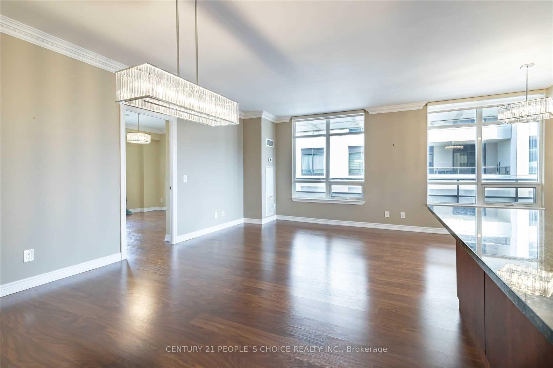 Photo 4 of Unit 704, 9245 Jane Street, Vaughan, Maple — HOMEH