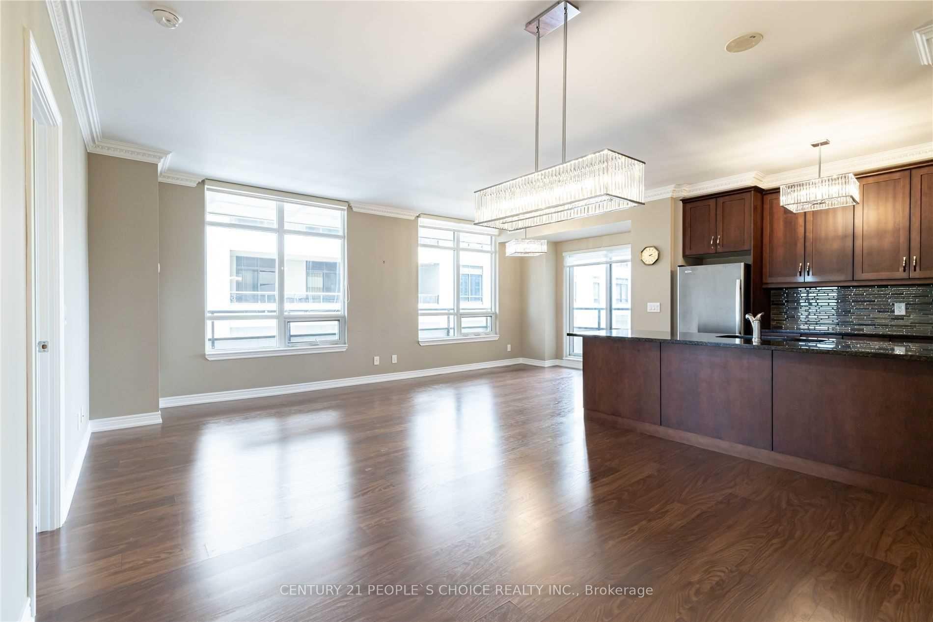 Photo 7 of Unit 704, 9245 Jane Street, Vaughan, Maple — HOMEH