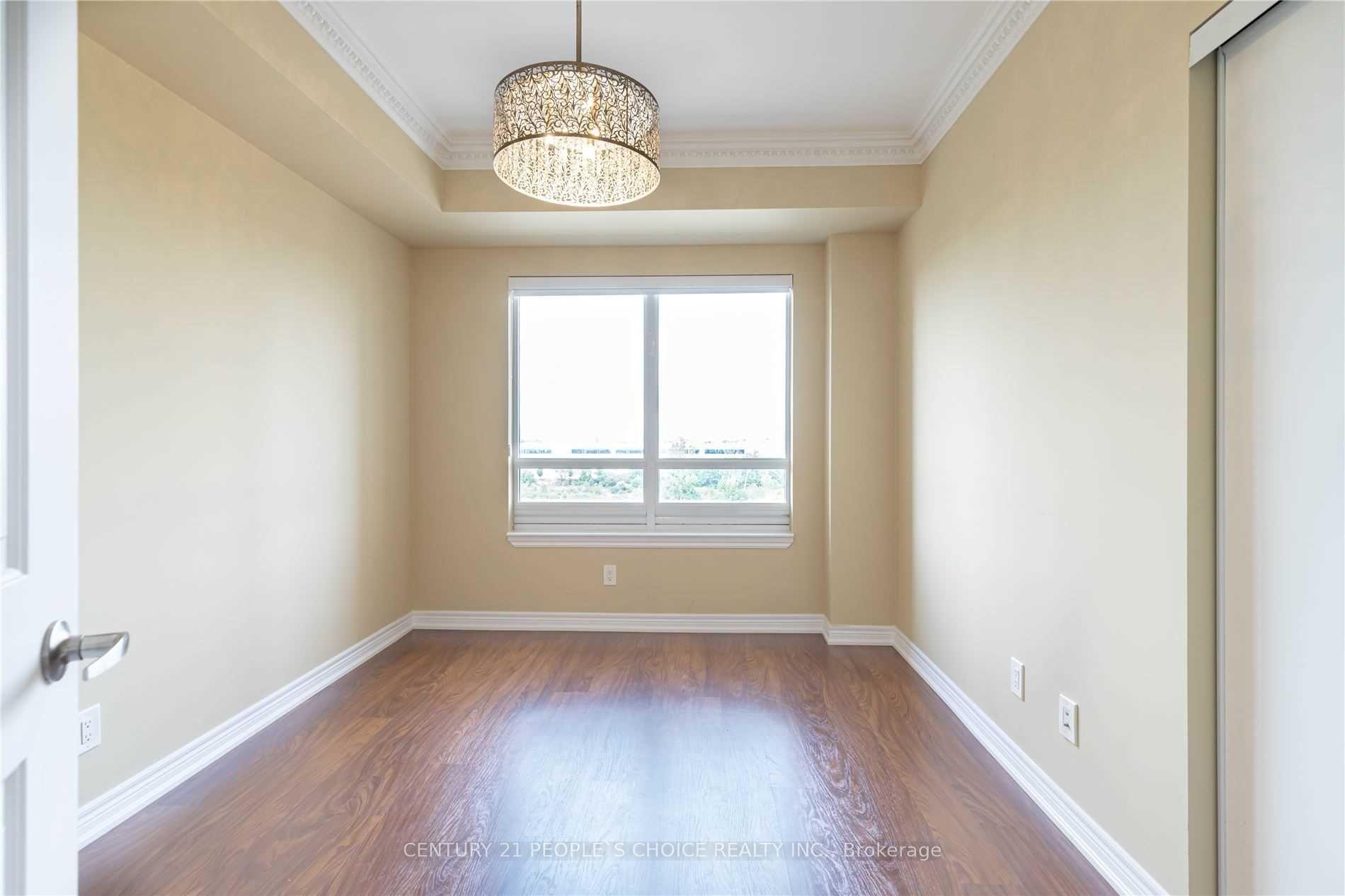 Photo 14 of Unit 704, 9245 Jane Street, Vaughan, Maple — HOMEH