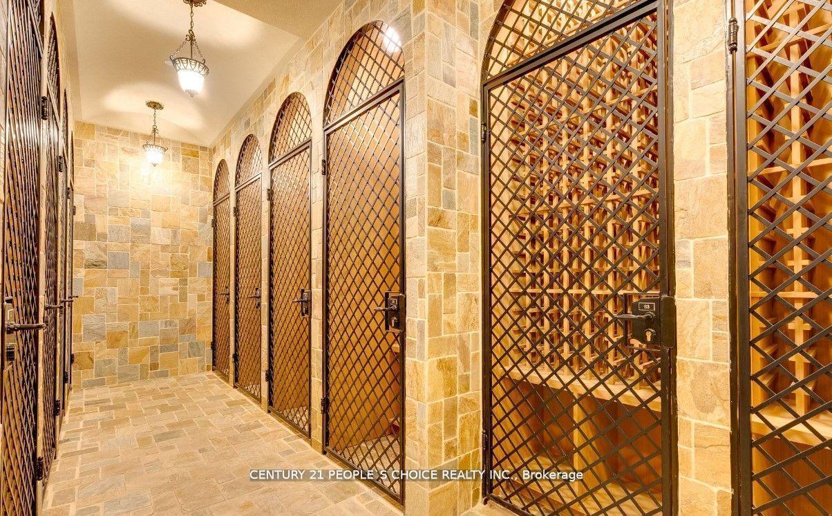 Photo 19 of Unit 704, 9245 Jane Street, Vaughan, Maple — HOMEH