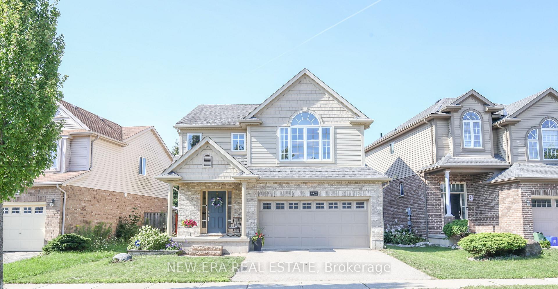 Photo 1 of 932 Grenfell Drive, London, North C — HOMEH