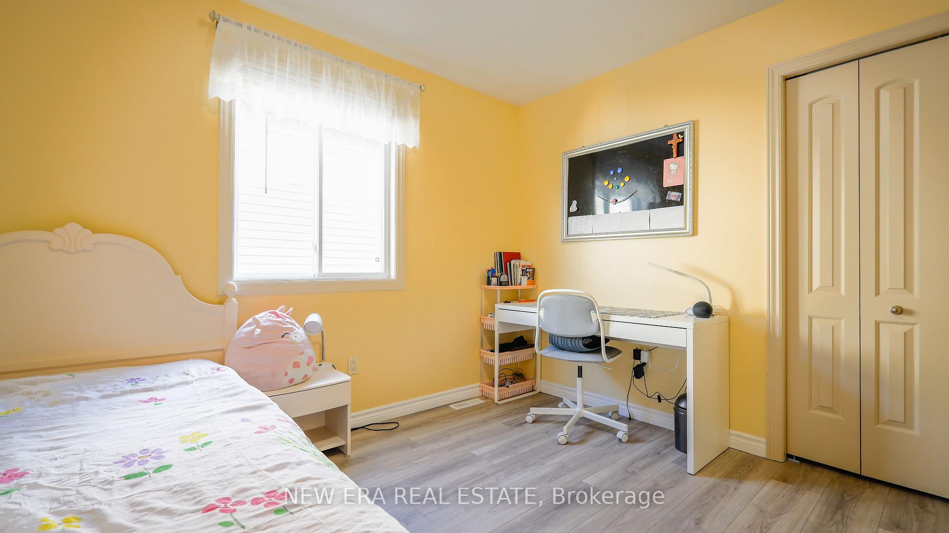 Photo 29 of 932 Grenfell Drive, London, North C — HOMEH