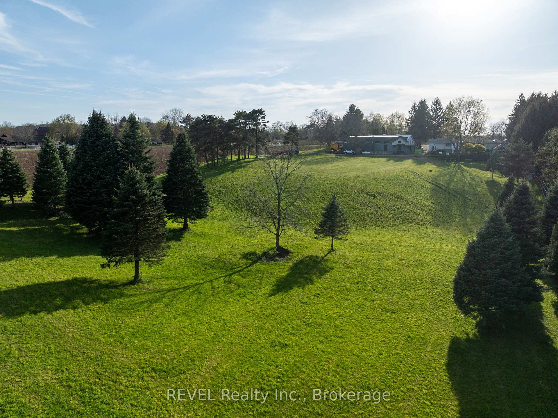 Photo 5 of 2010 Hansler Street, Pelham, North Pelham — HOMEH