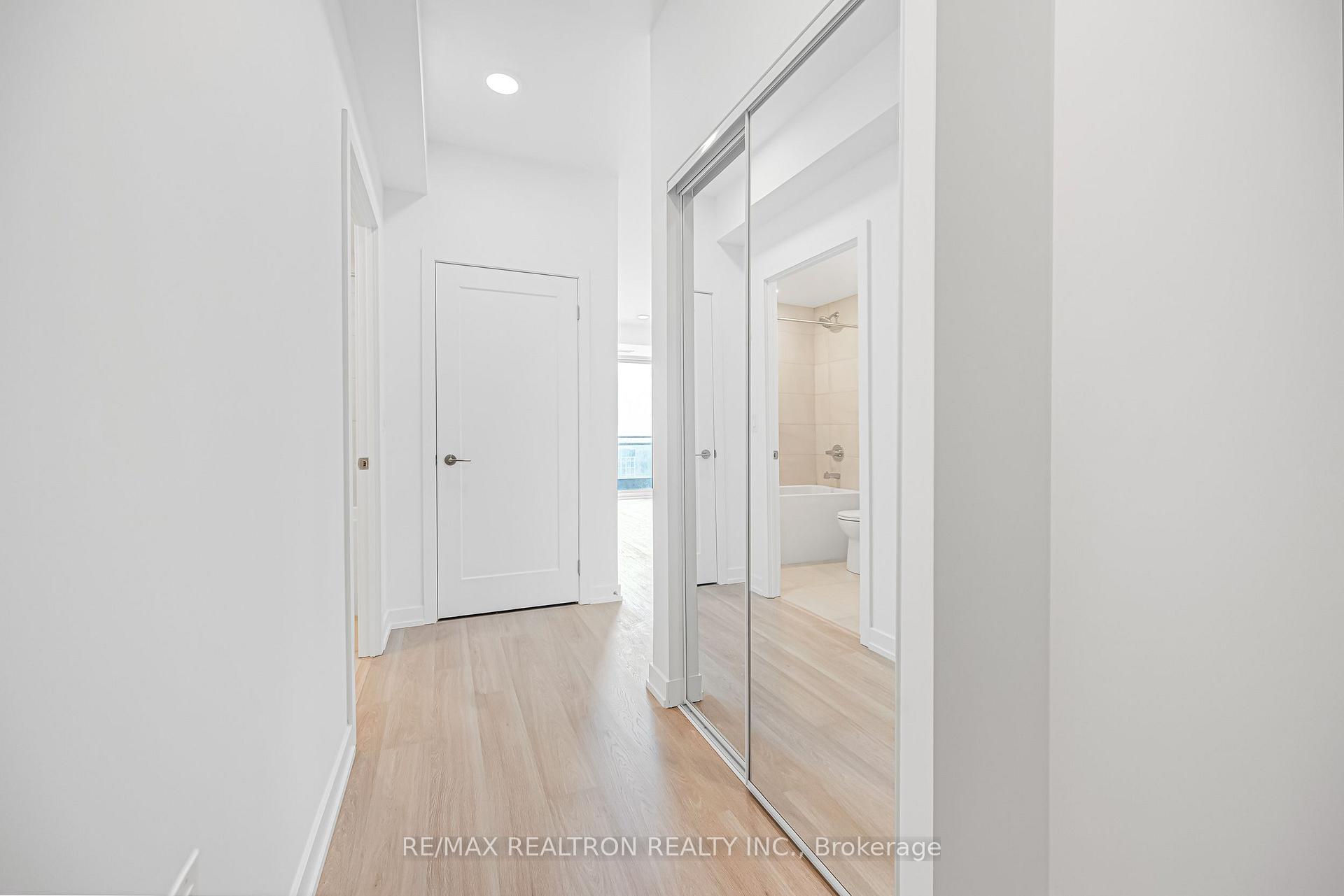 Photo 9 of Unit B2008, 9751 Markham Road, Markham, Greensborough — HOMEH