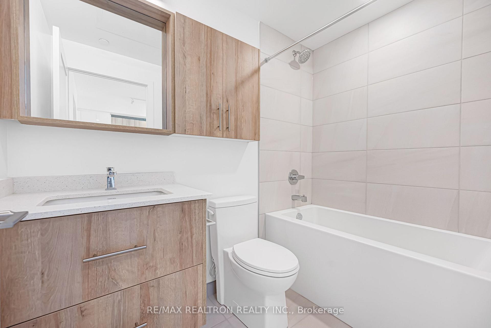Photo 10 of Unit B2008, 9751 Markham Road, Markham, Greensborough — HOMEH