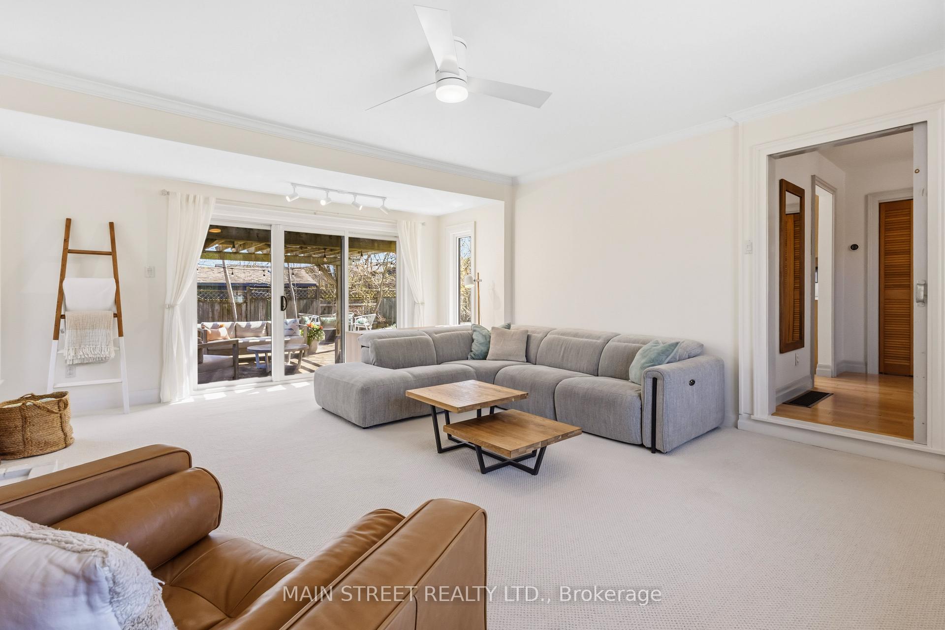 Photo 9 of 162 Maple Street, Uxbridge — HOMEH