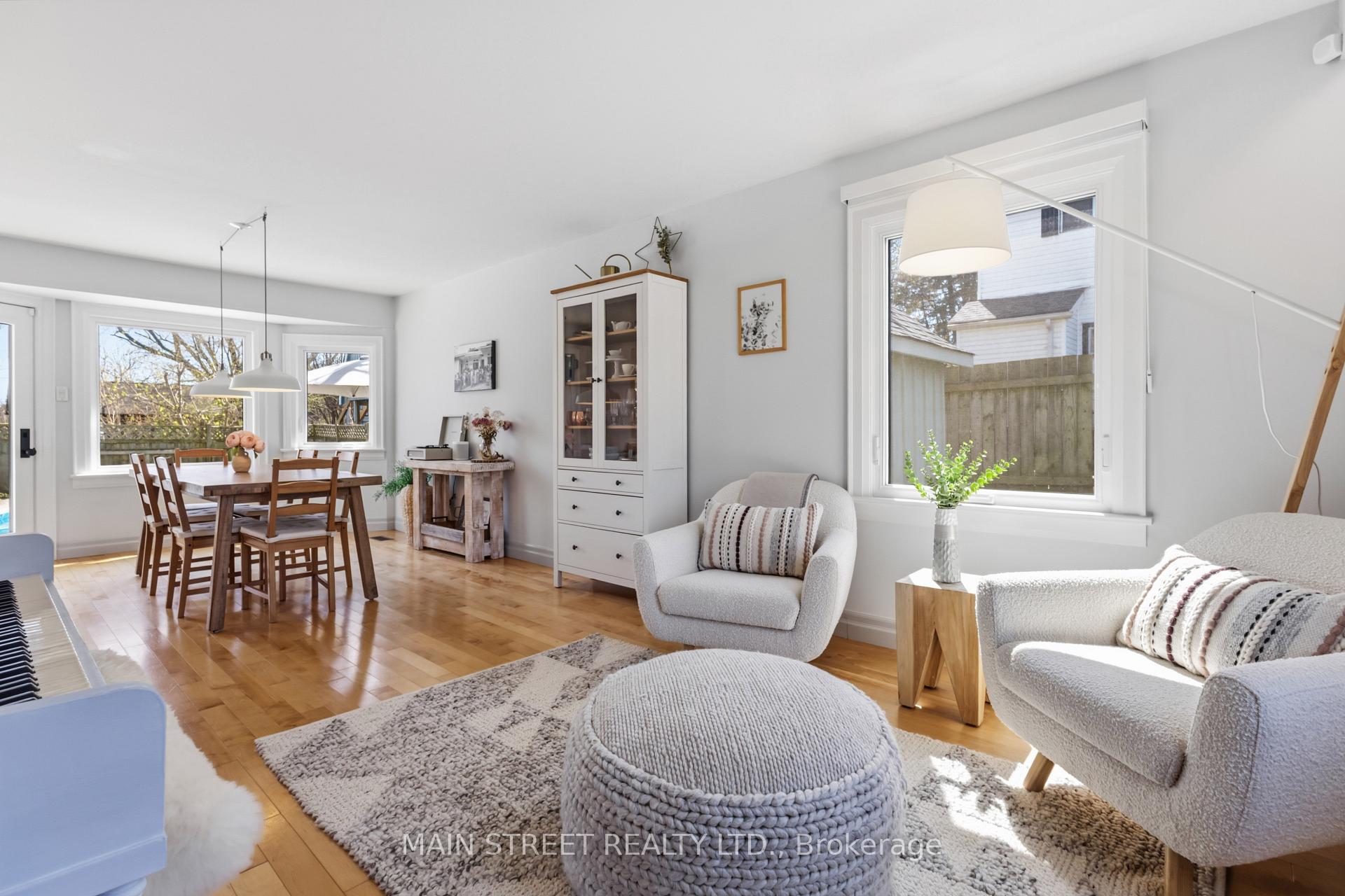 Photo 12 of 162 Maple Street, Uxbridge — HOMEH