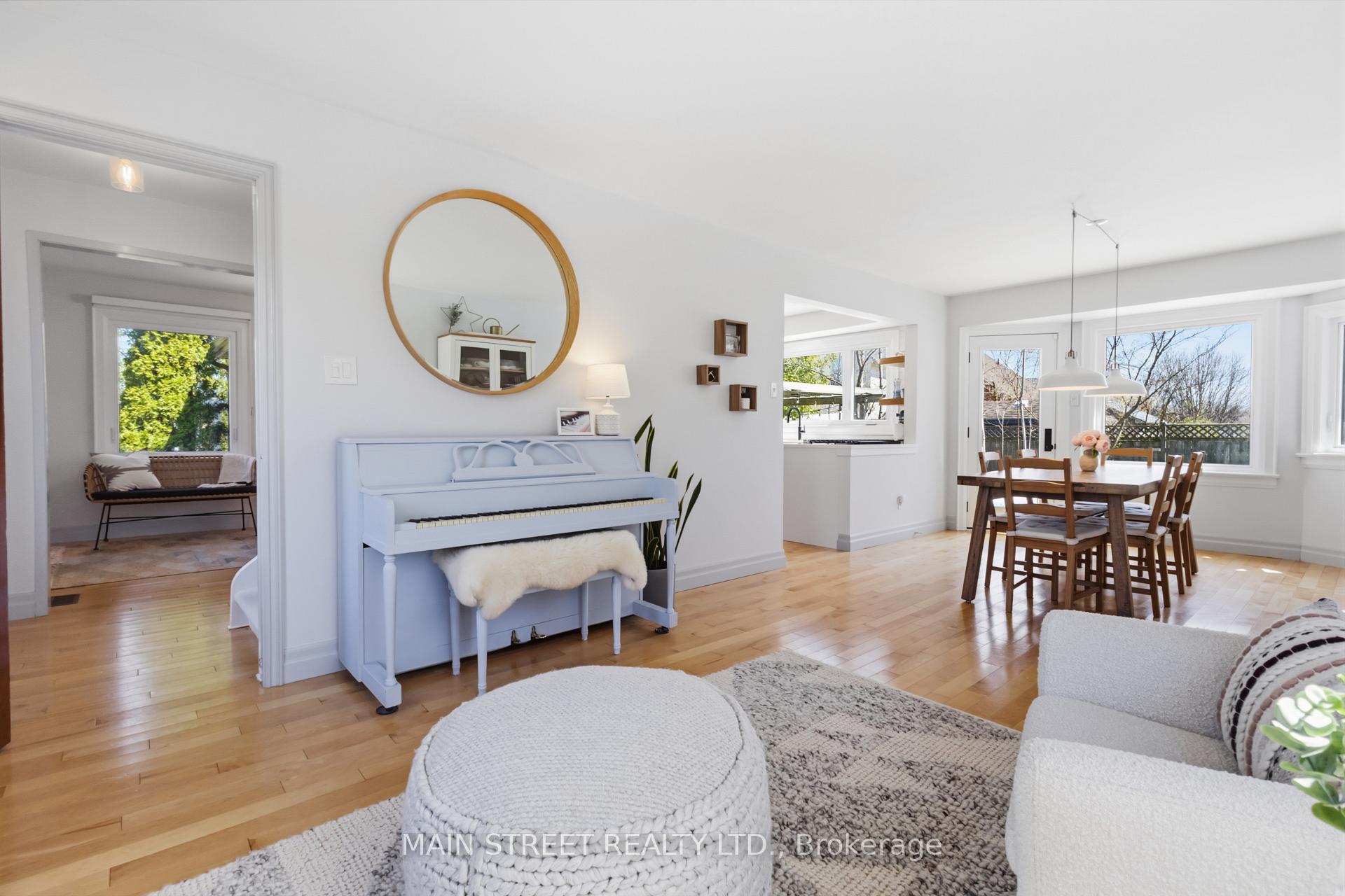 Photo 13 of 162 Maple Street, Uxbridge — HOMEH