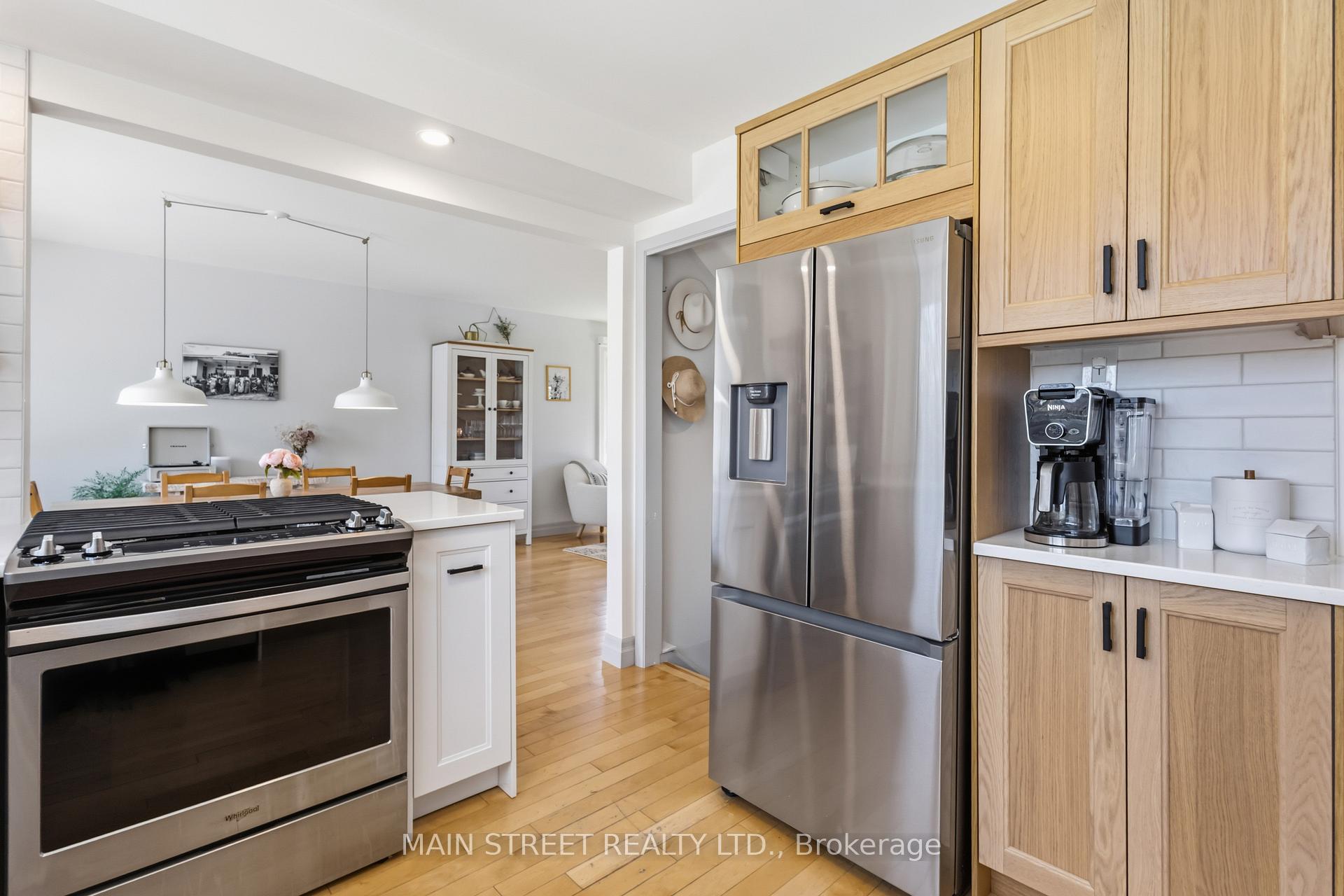 Photo 15 of 162 Maple Street, Uxbridge — HOMEH