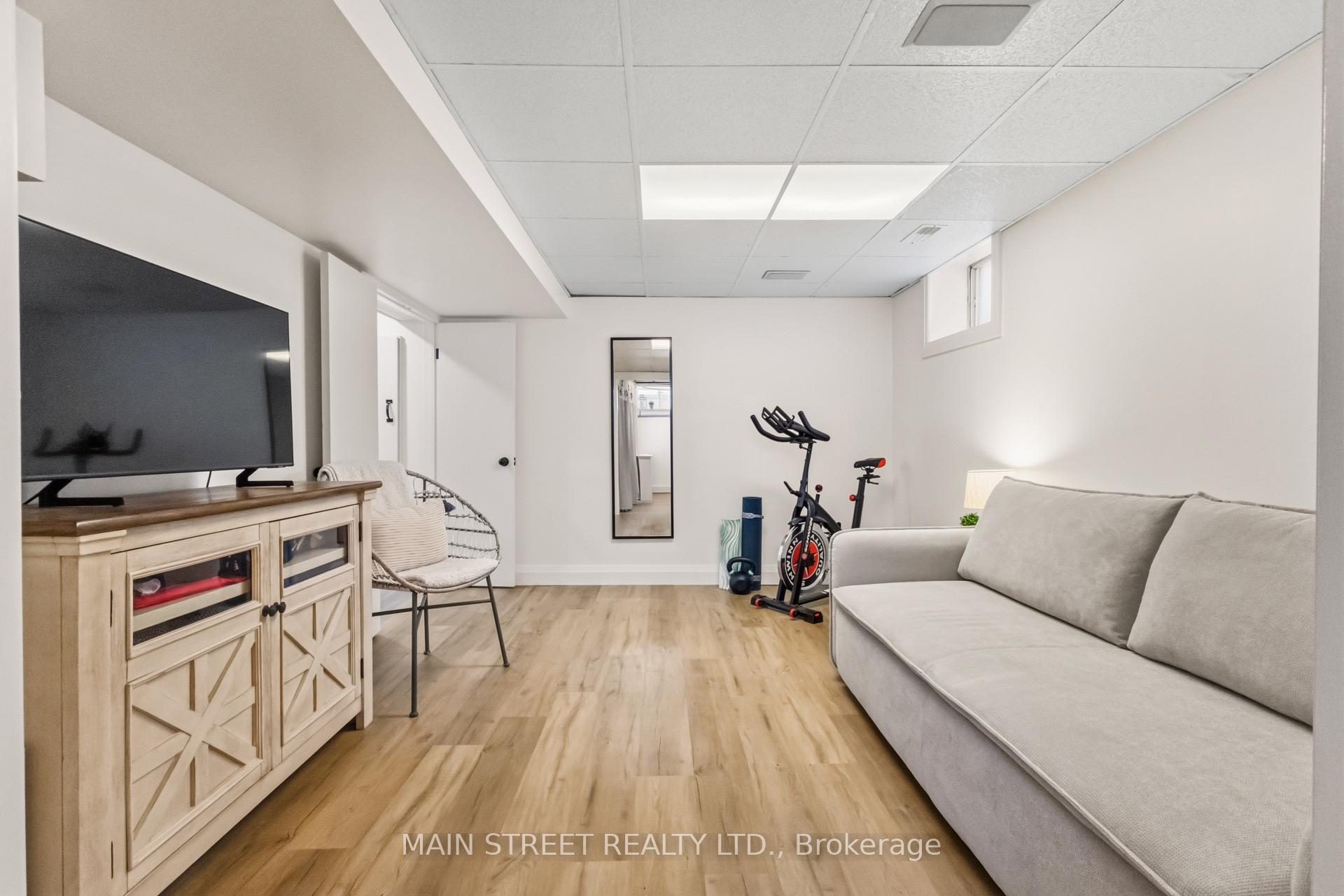 Photo 30 of 162 Maple Street, Uxbridge — HOMEH