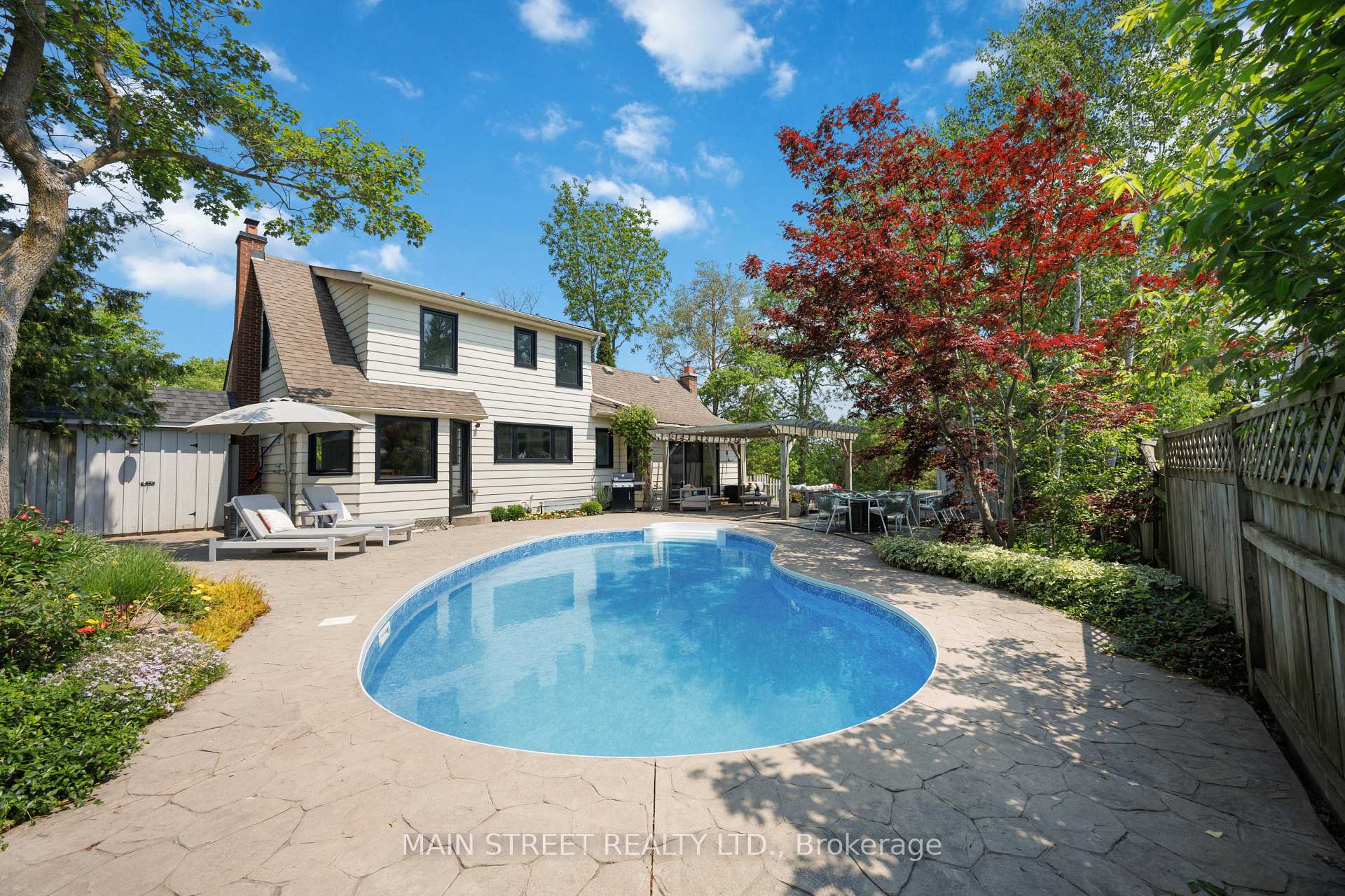 Photo 31 of 162 Maple Street, Uxbridge — HOMEH