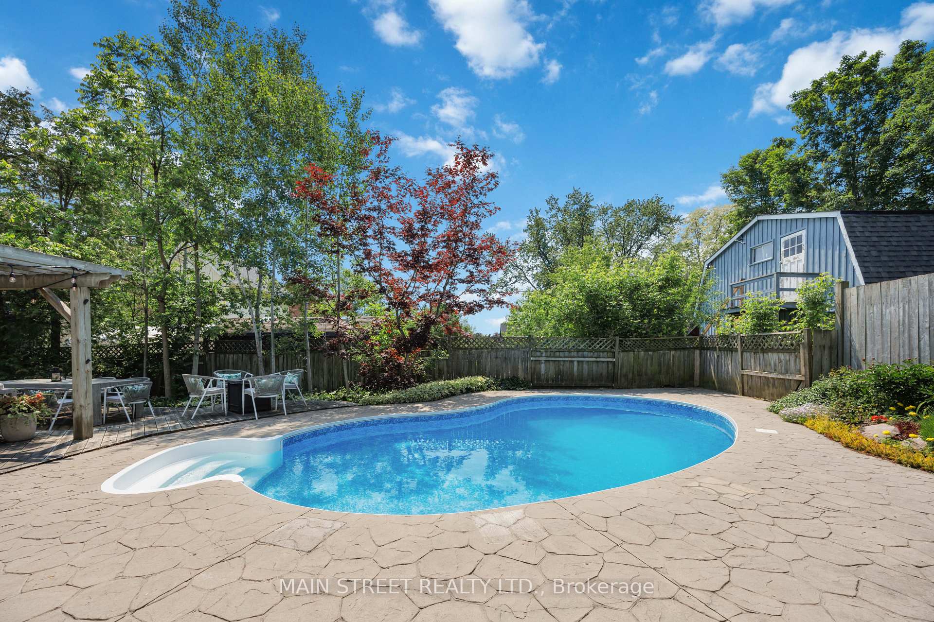 Photo 34 of 162 Maple Street, Uxbridge — HOMEH