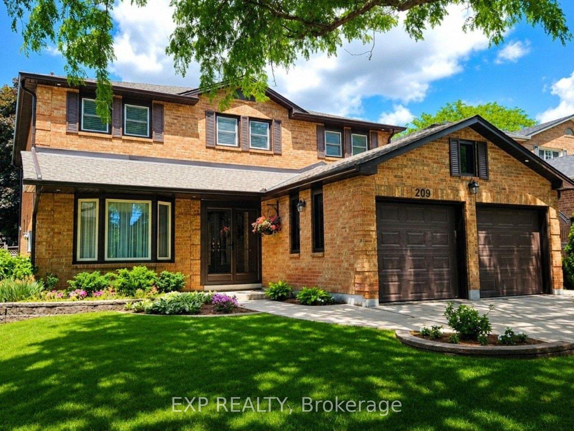Photo 1 of 209 Nottingham Drive, Oakville, College Park — HOMEH
