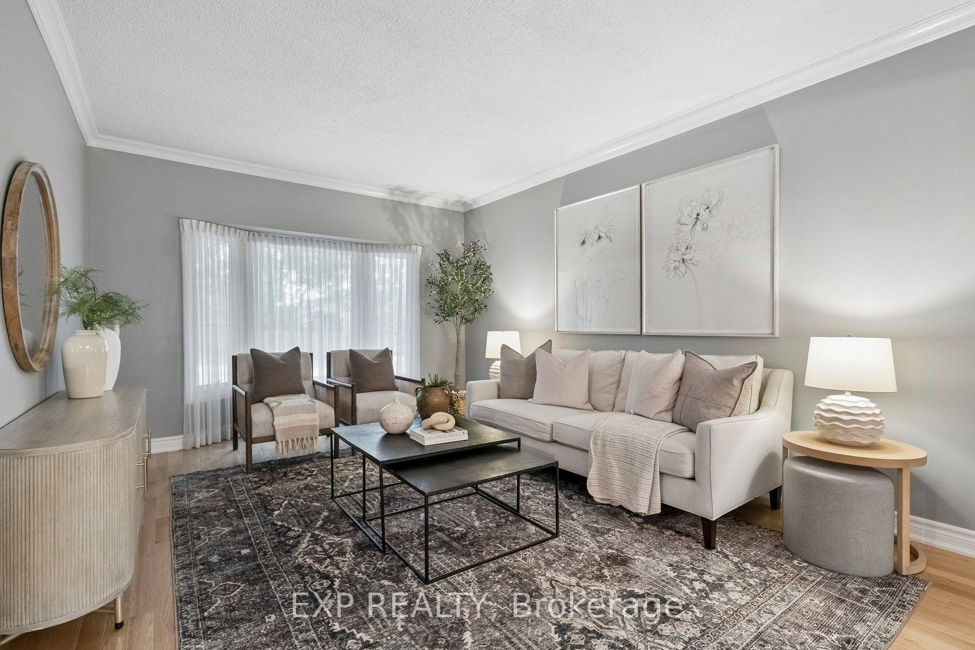 Photo 8 of 209 Nottingham Drive, Oakville, College Park — HOMEH