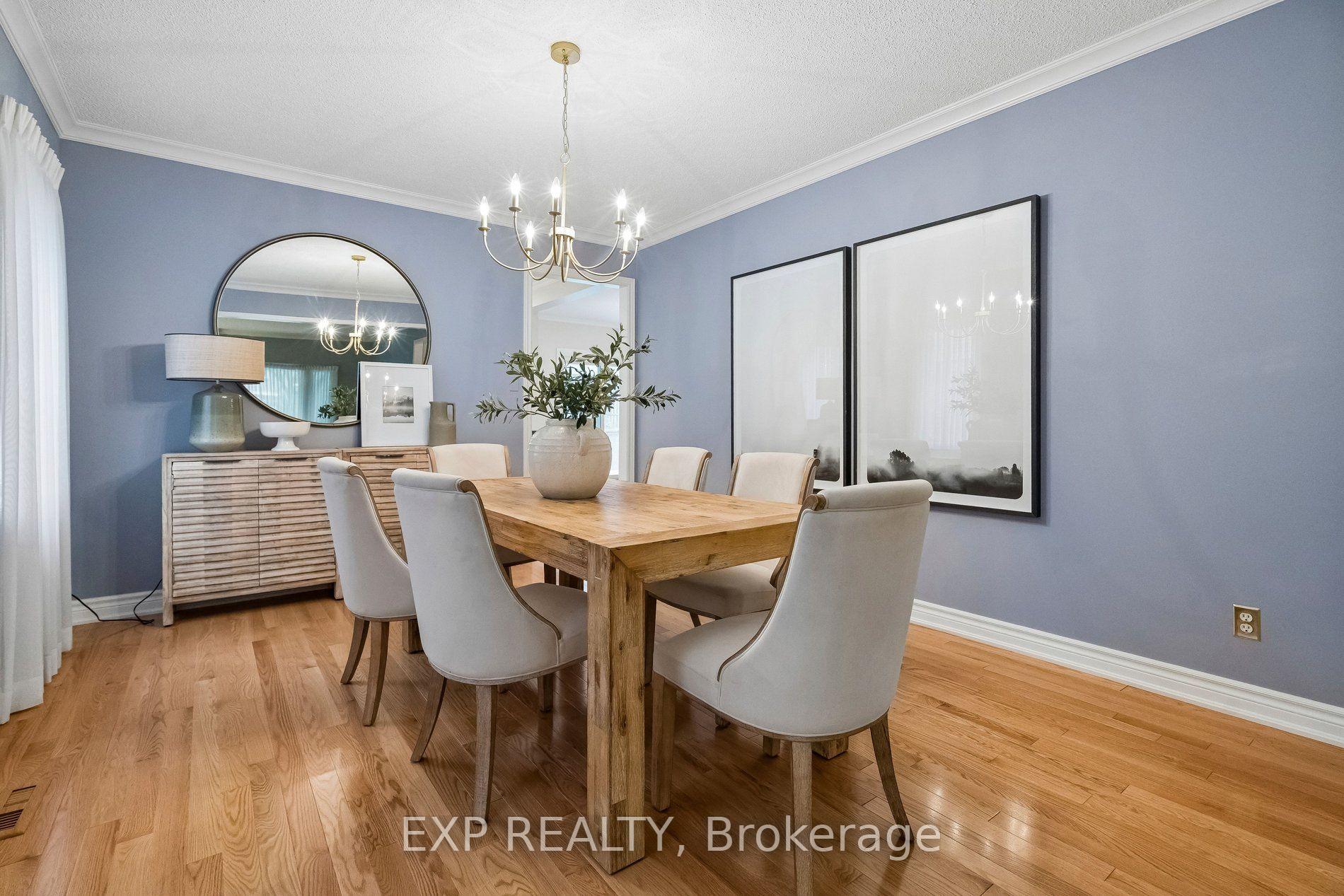 Photo 12 of 209 Nottingham Drive, Oakville, College Park — HOMEH