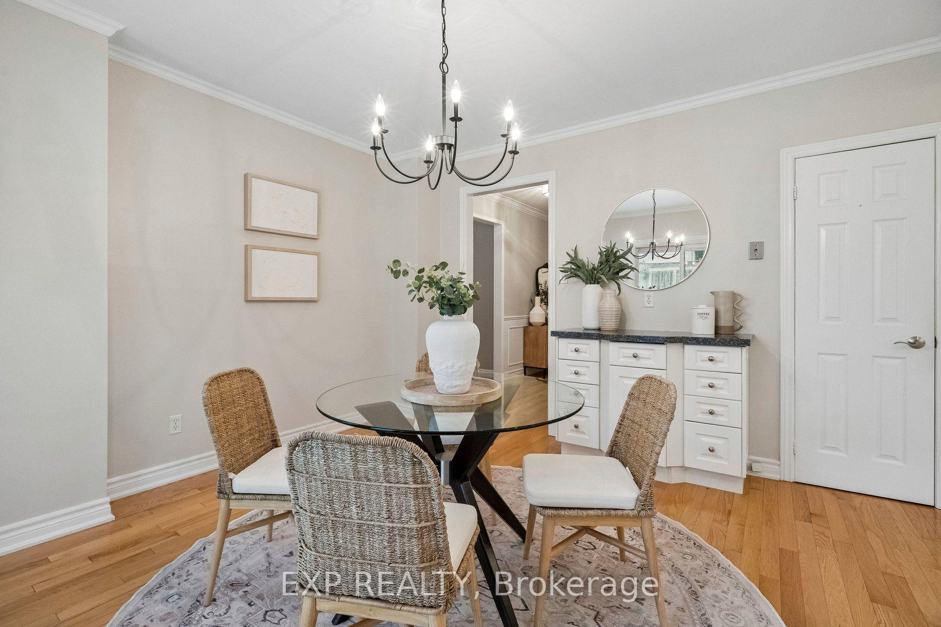 Photo 23 of 209 Nottingham Drive, Oakville, College Park — HOMEH