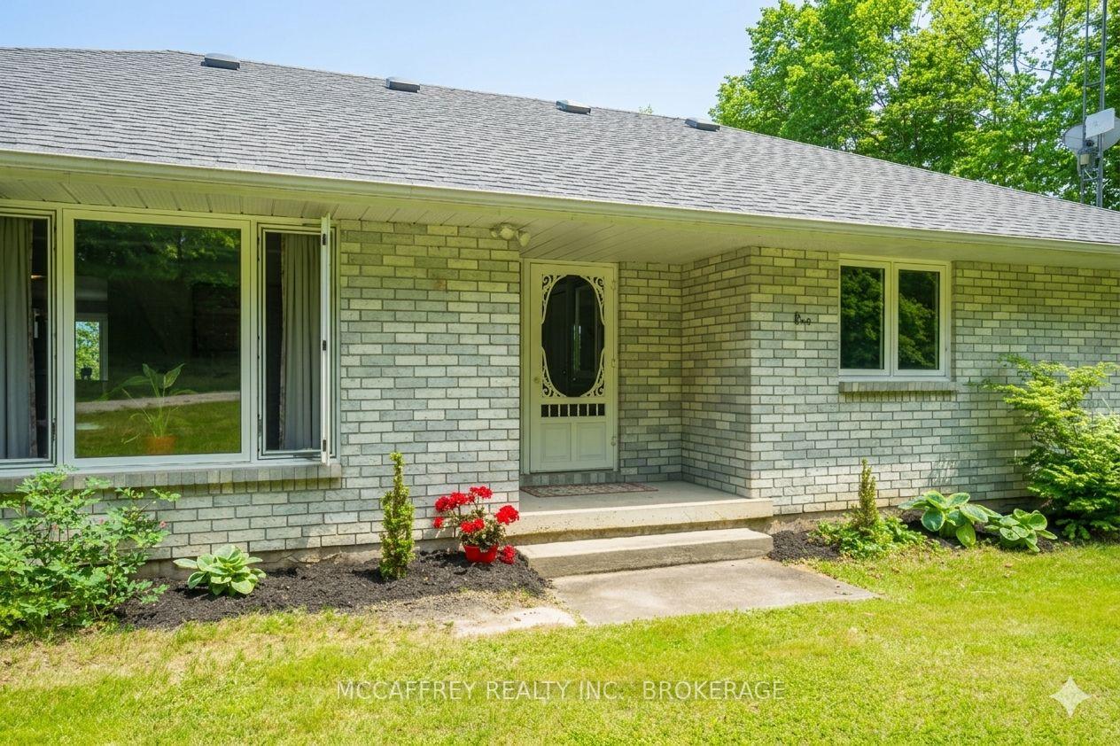 Photo 2 of 51 Luffman Road, Tweed, Hungerford (Twp) — HOMEH