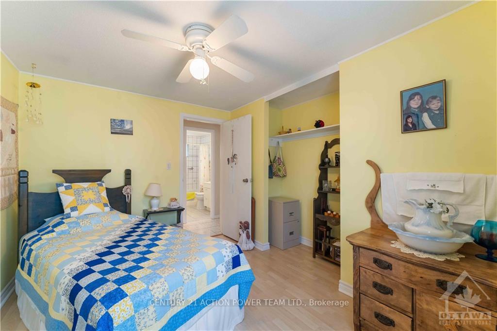 Photo 13 of 1512 Blackheath Street N, Ottawa, Bilberry Creek/Queenswood Heights — HOMEH
