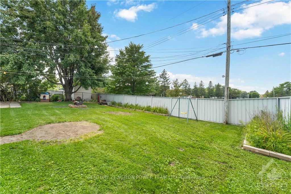 Photo 28 of 1512 Blackheath Street N, Ottawa, Bilberry Creek/Queenswood Heights — HOMEH