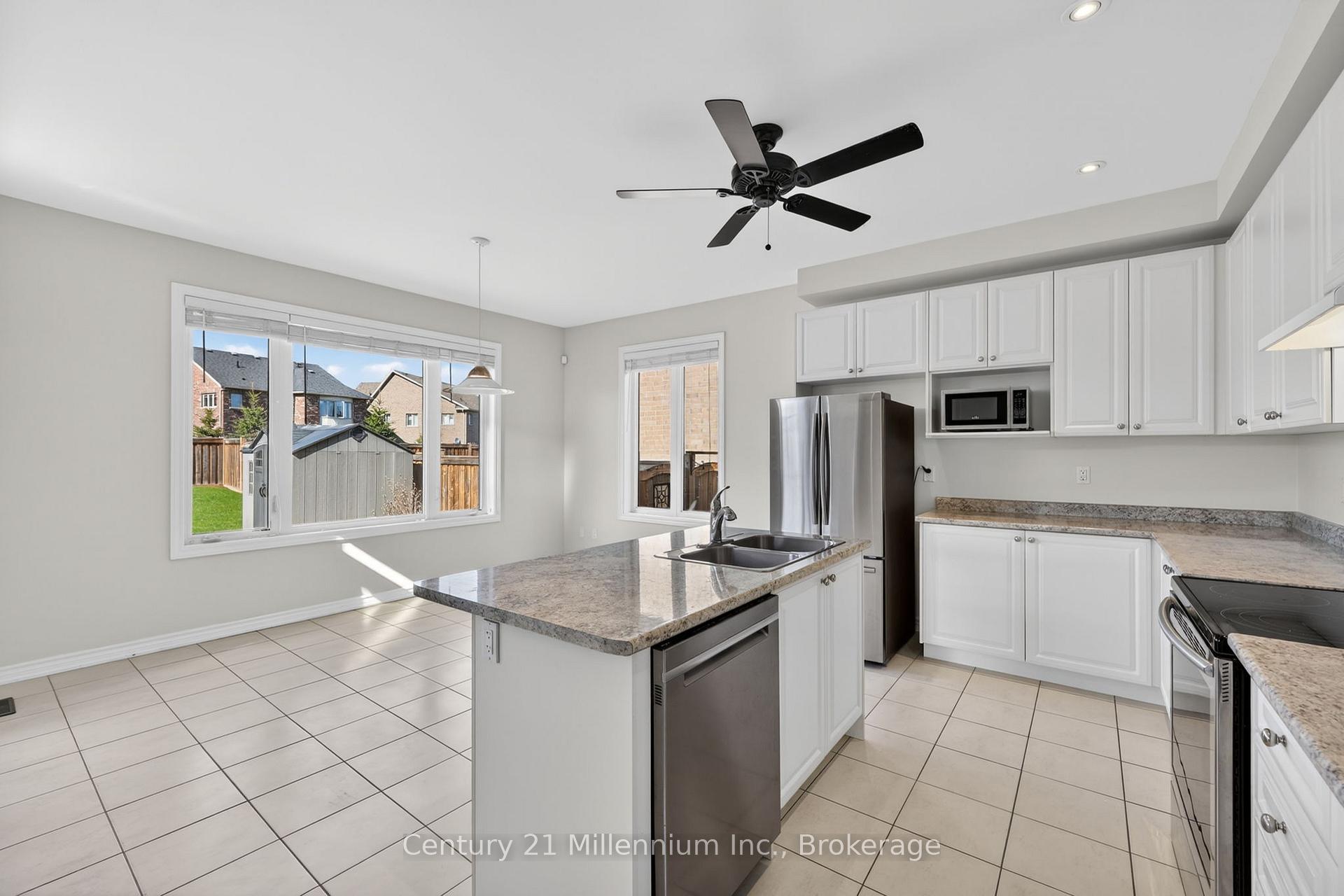 Photo 6 of 18 Marks Road, Springwater, Centre Vespra — HOMEH