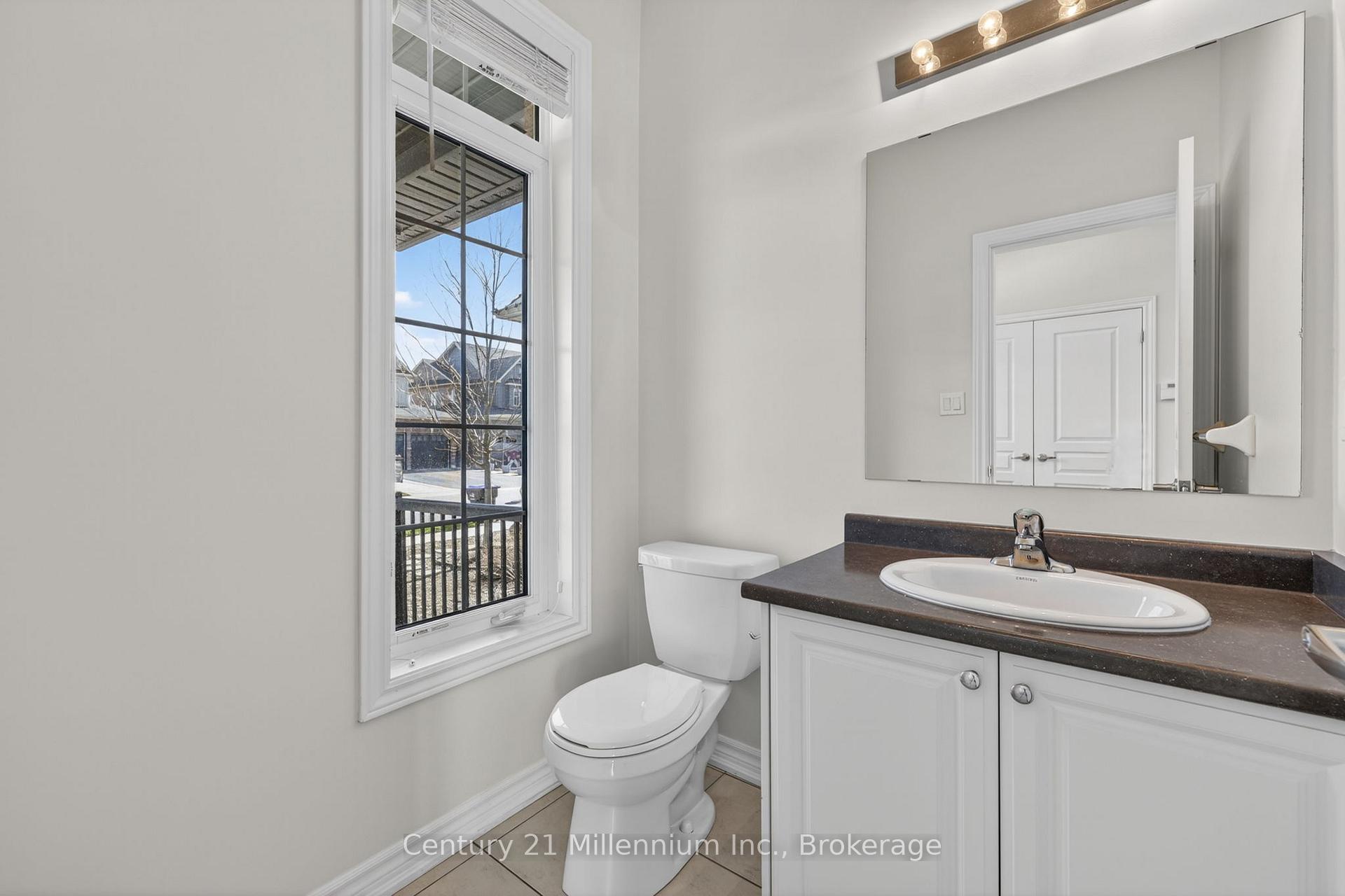 Photo 7 of 18 Marks Road, Springwater, Centre Vespra — HOMEH