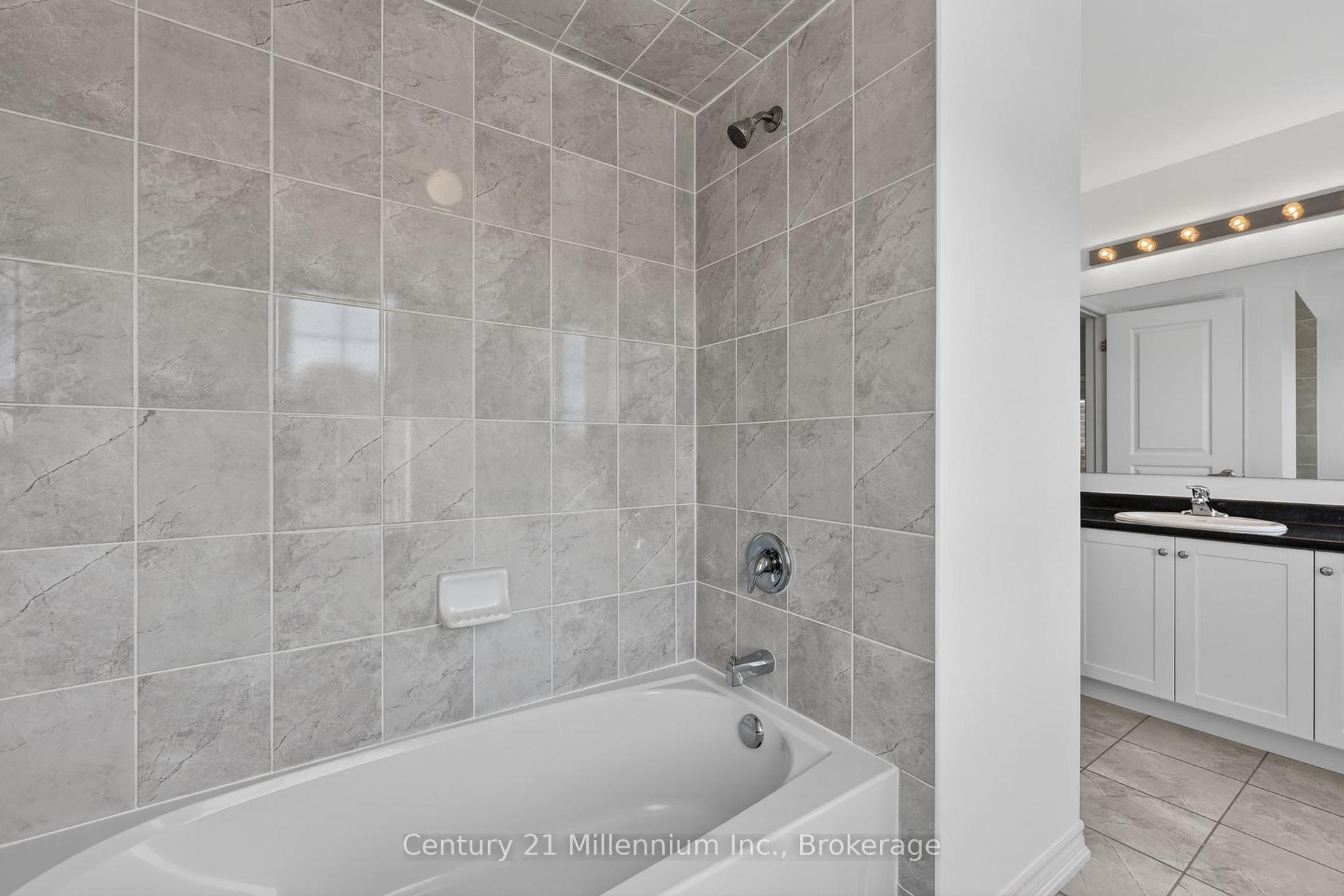 Photo 16 of 18 Marks Road, Springwater, Centre Vespra — HOMEH