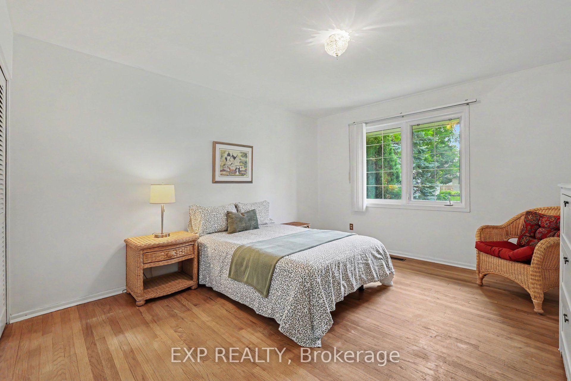 Photo 16 of 16 Elmsley Crescent, Ottawa, Arbeatha Park — HOMEH