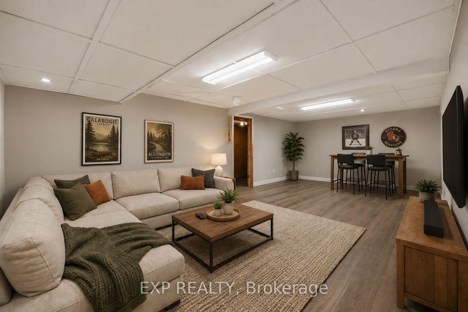 Photo 28 of 16 Elmsley Crescent, Ottawa, Arbeatha Park — HOMEH