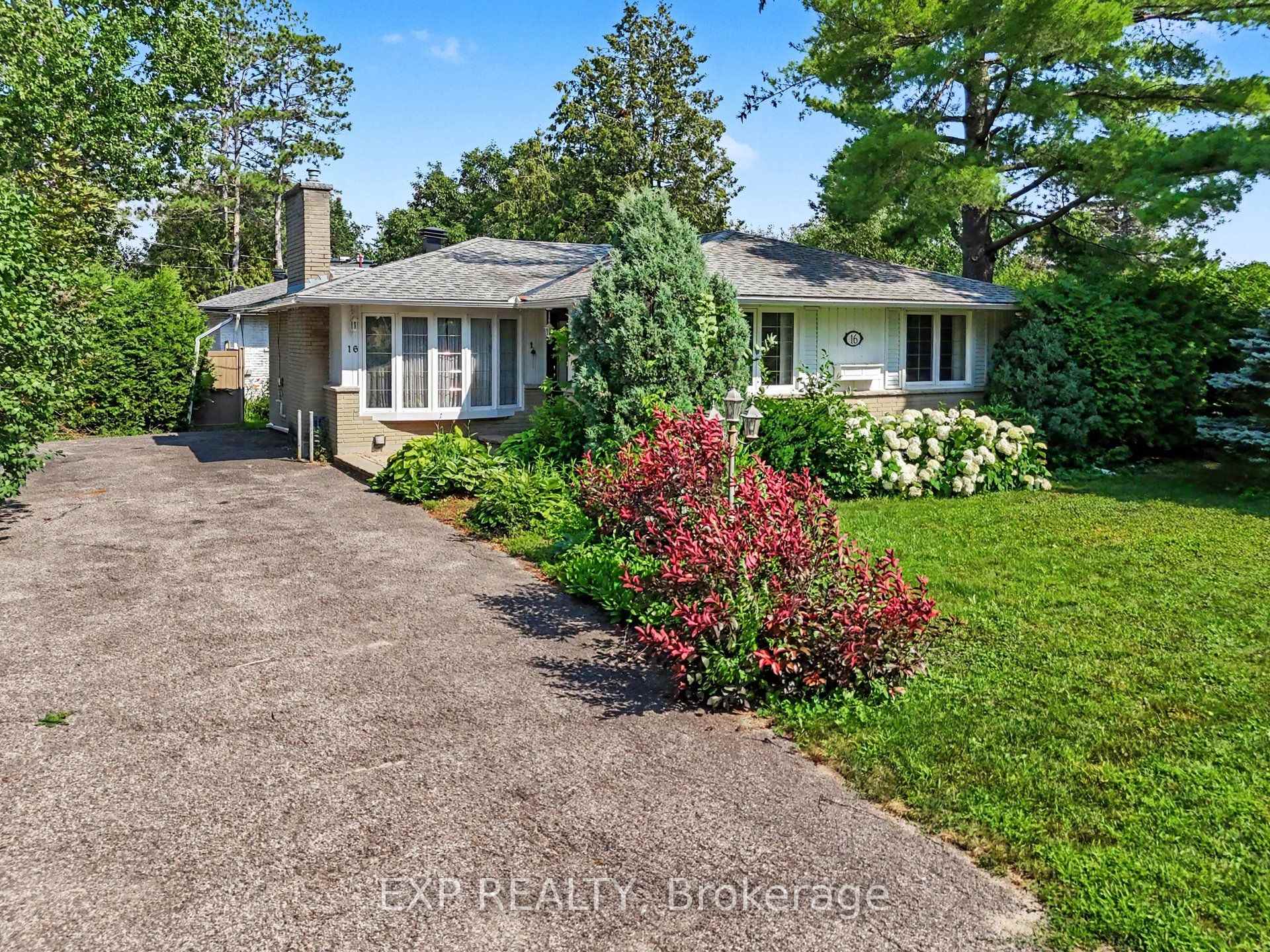 Photo 35 of 16 Elmsley Crescent, Ottawa, Arbeatha Park — HOMEH