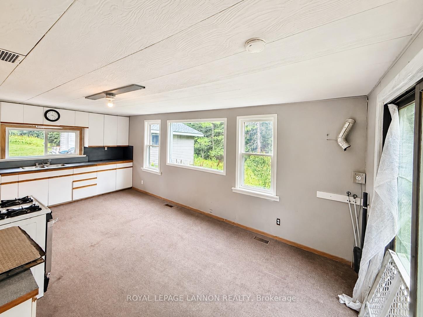 Photo 9 of 170 Hazelwood Drive, Thunder Bay, McIntyre North — HOMEH