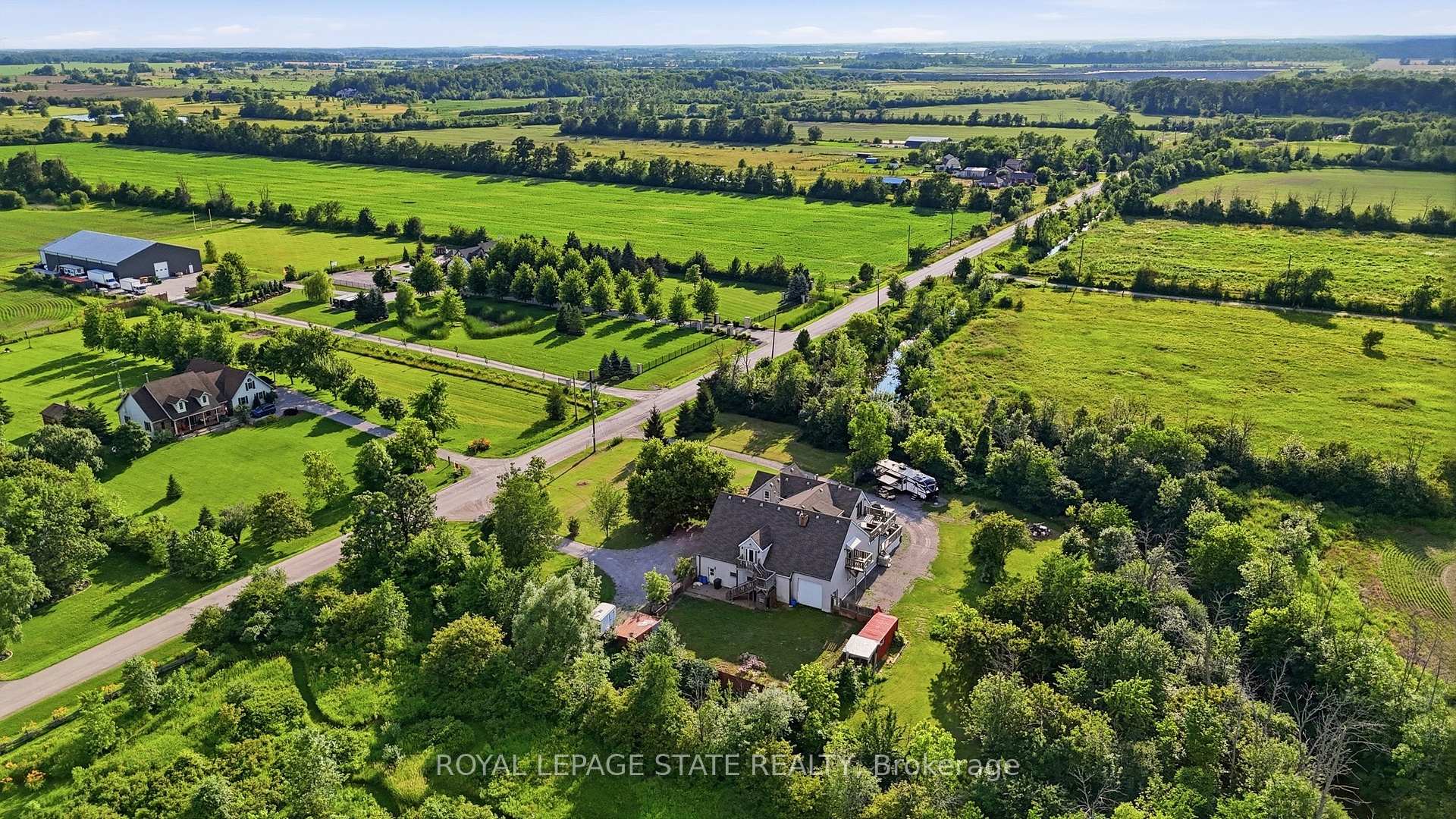 Photo 5 of 97 Smith Road, Hamilton, Rural Stoney Creek — HOMEH