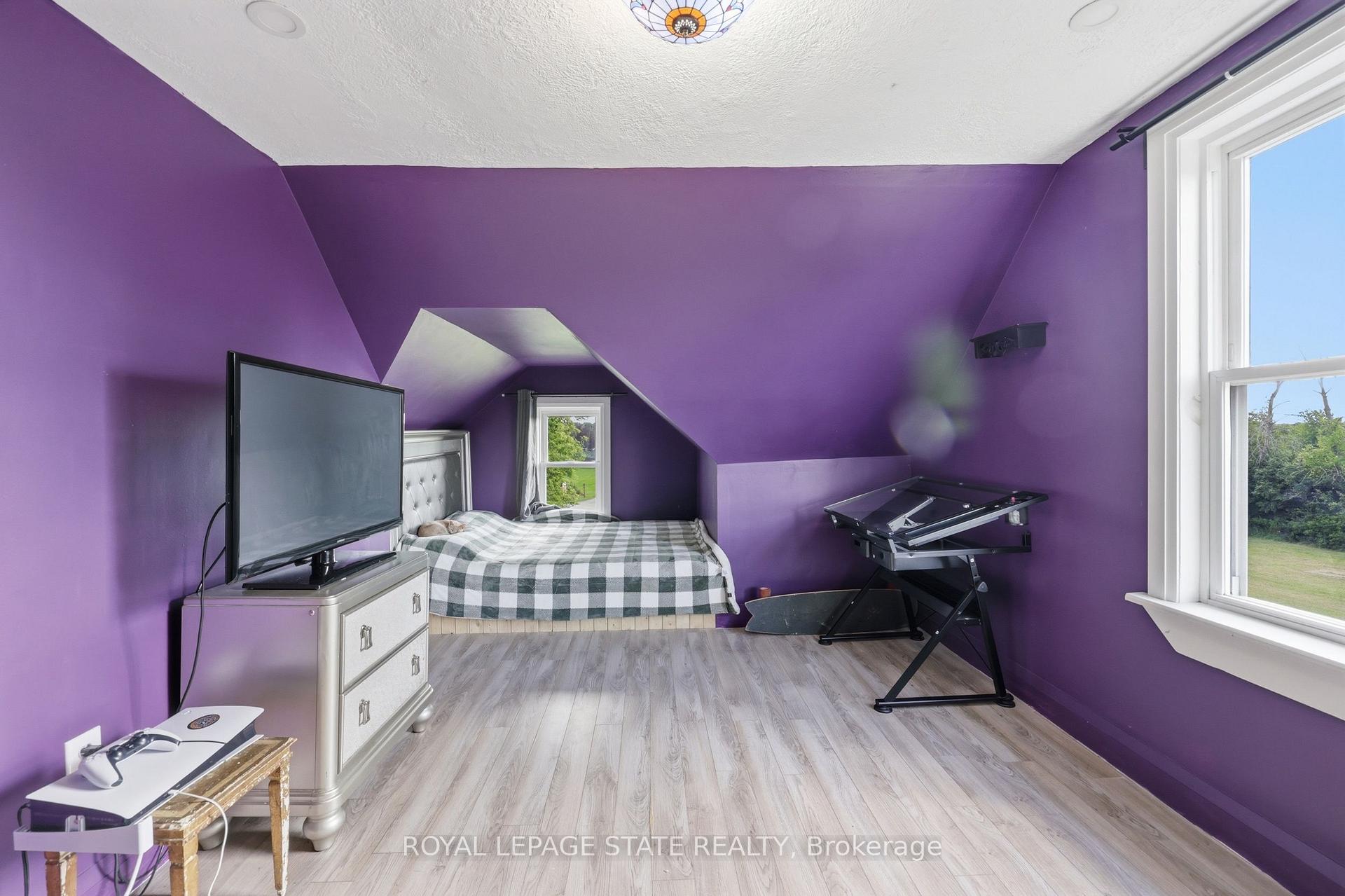 Photo 33 of 97 Smith Road, Hamilton, Rural Stoney Creek — HOMEH