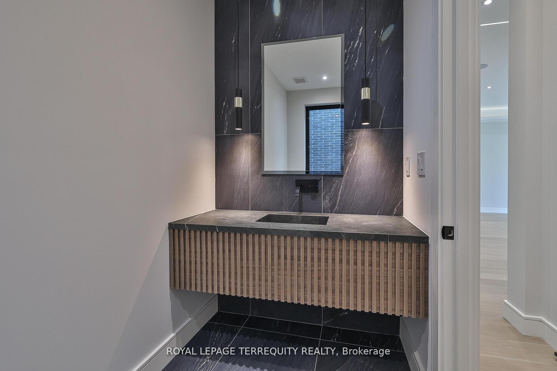Photo 19 of 741 Woburn Avenue, Toronto, Bedford Park-Nortown — HOMEH