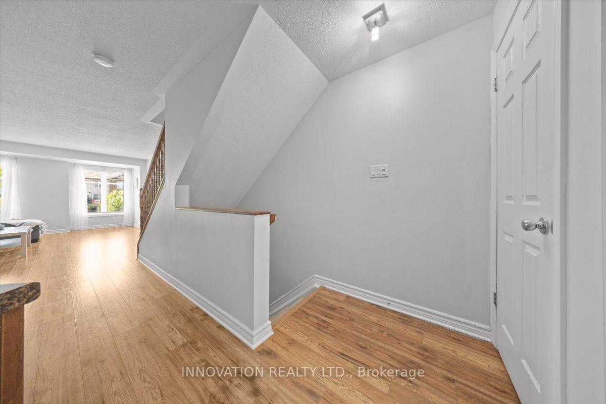 Photo 4 of 742B Chapman Mills Drive, Ottawa, Barrhaven - Strandherd — HOMEH