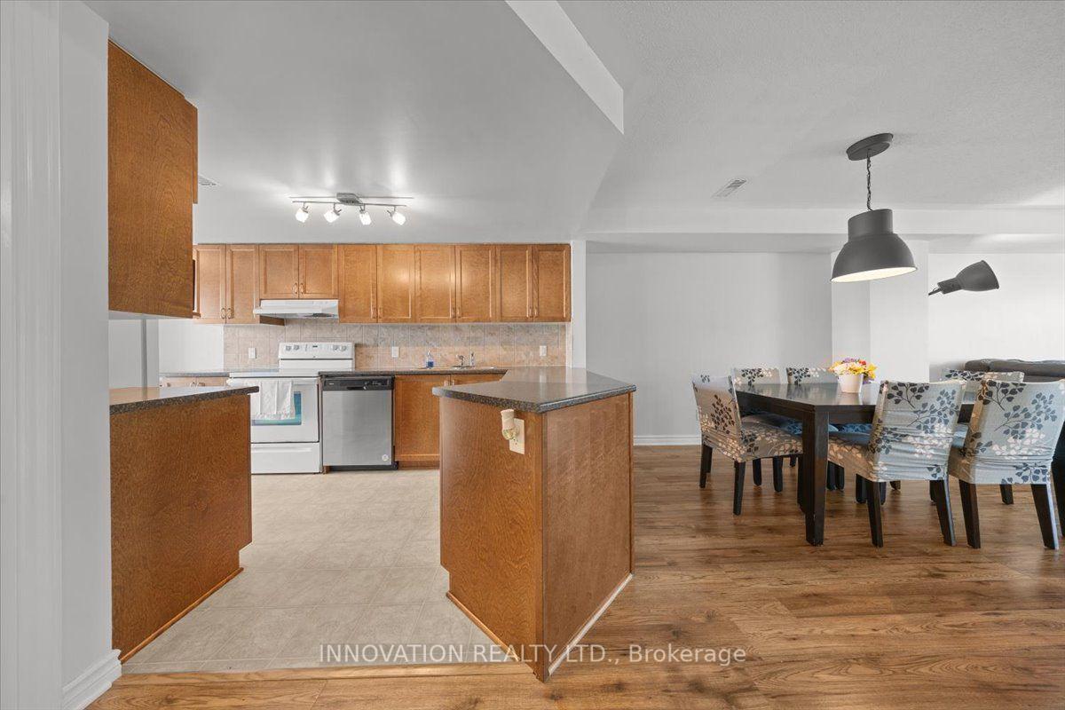 Photo 5 of 742B Chapman Mills Drive, Ottawa, Barrhaven - Strandherd — HOMEH