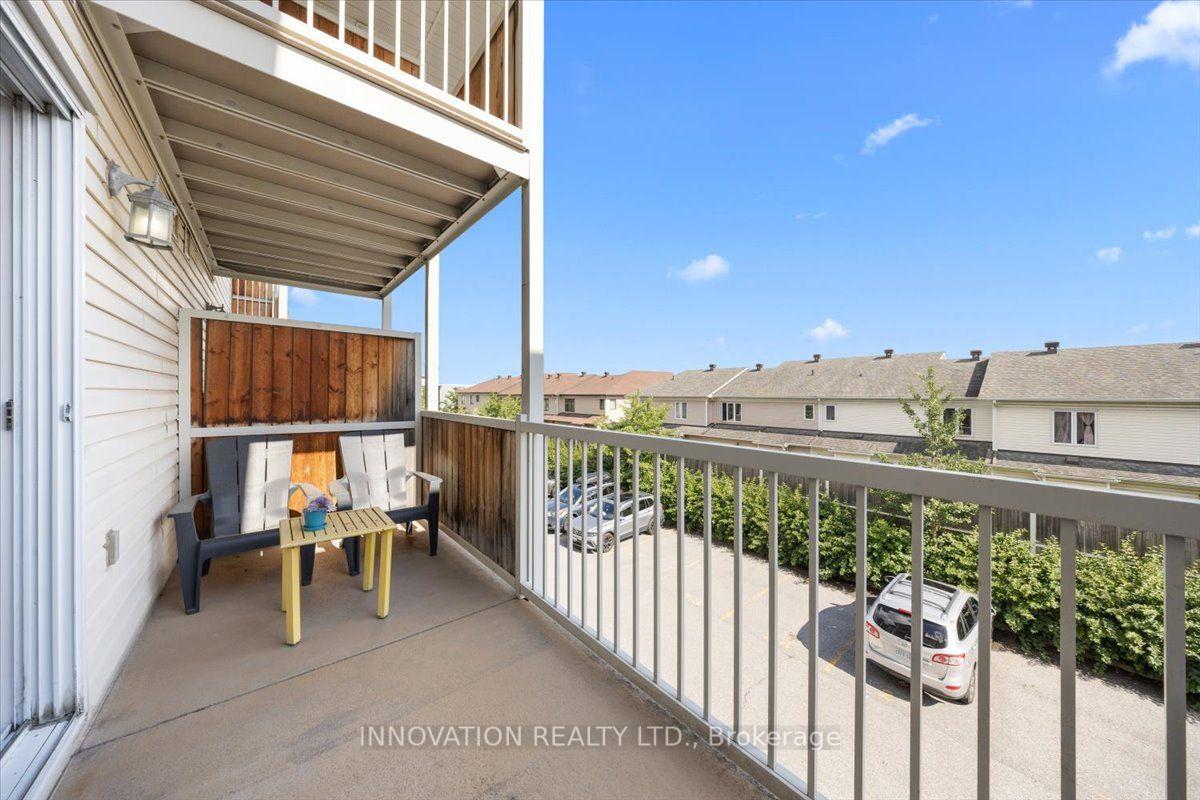 Photo 12 of 742B Chapman Mills Drive, Ottawa, Barrhaven - Strandherd — HOMEH