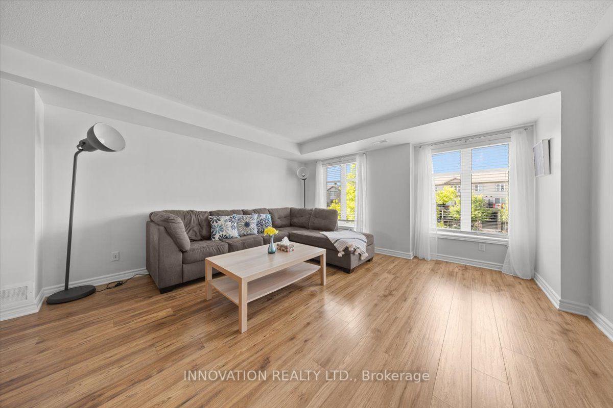 Photo 18 of 742B Chapman Mills Drive, Ottawa, Barrhaven - Strandherd — HOMEH